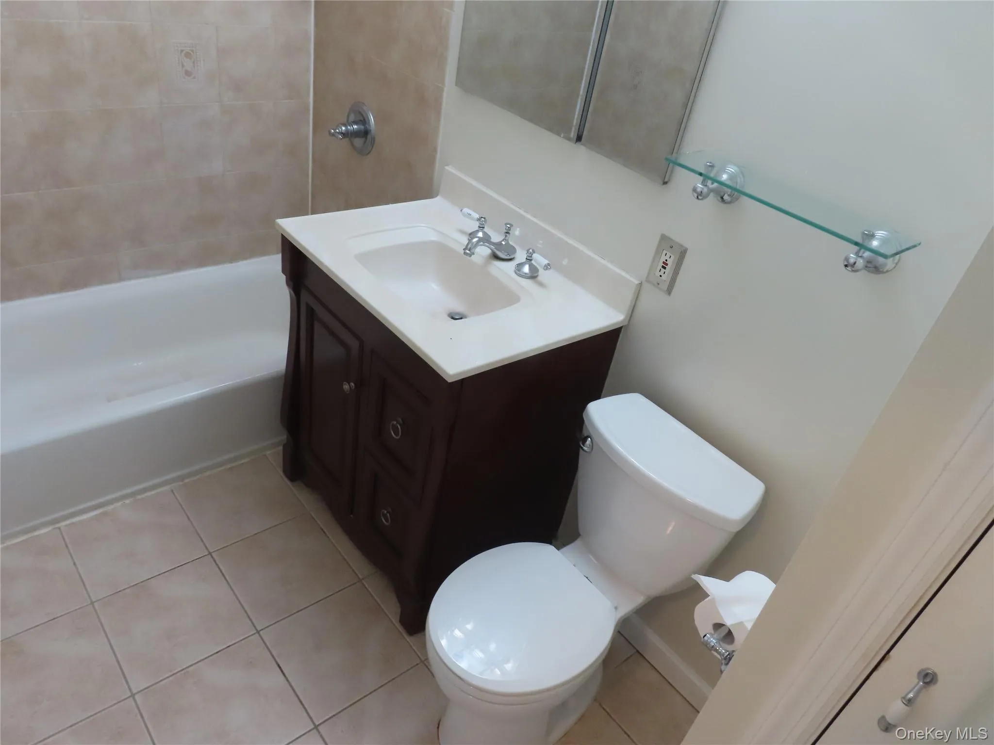 103 Mariners Way, Babylon, NY, 1 Bedroom Bedrooms, 3 Rooms Rooms,1 BathroomBathrooms,Residential,For Rent,Mariners,0,1018567 103 Mariners Way, Babylon, NY, 1 Bedroom Bedrooms, 3 Rooms Rooms,1 BathroomBathrooms,Residential,For Rent,Mariners,0,1018567