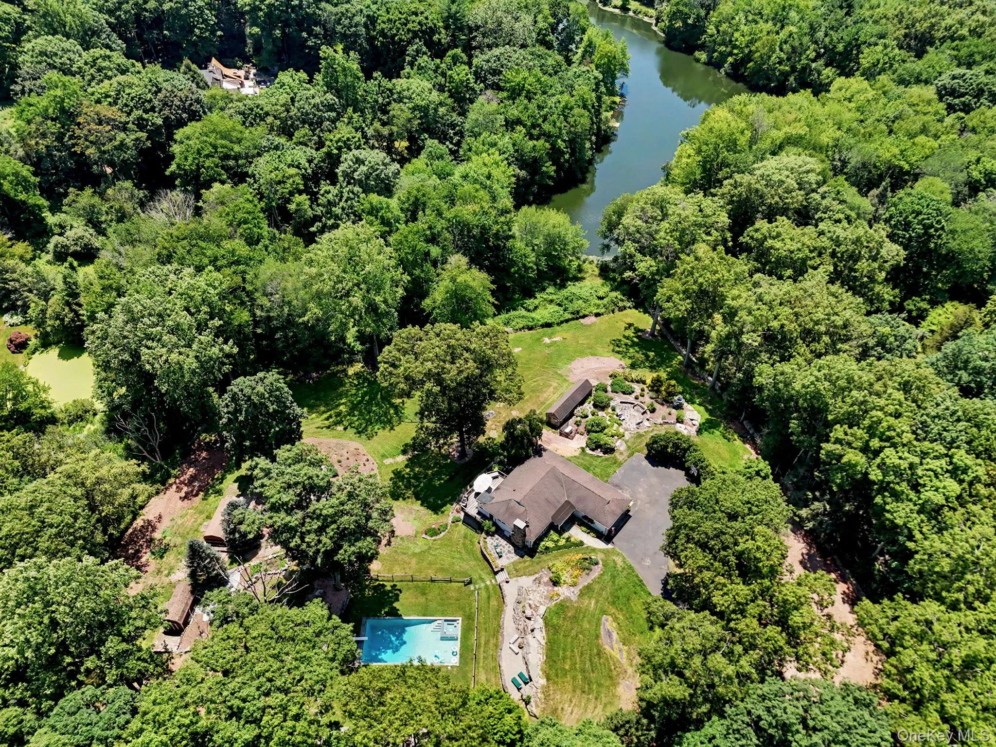 10 Apple Tree Lane, Pound Ridge, NY, 4 Bedrooms Bedrooms, 9 Rooms Rooms,3 BathroomsBathrooms,Residential,For Rent,Apple Tree,0,1018569 10 Apple Tree Lane, Pound Ridge, NY, 4 Bedrooms Bedrooms, 9 Rooms Rooms,3 BathroomsBathrooms,Residential,For Rent,Apple Tree,0,1018569
