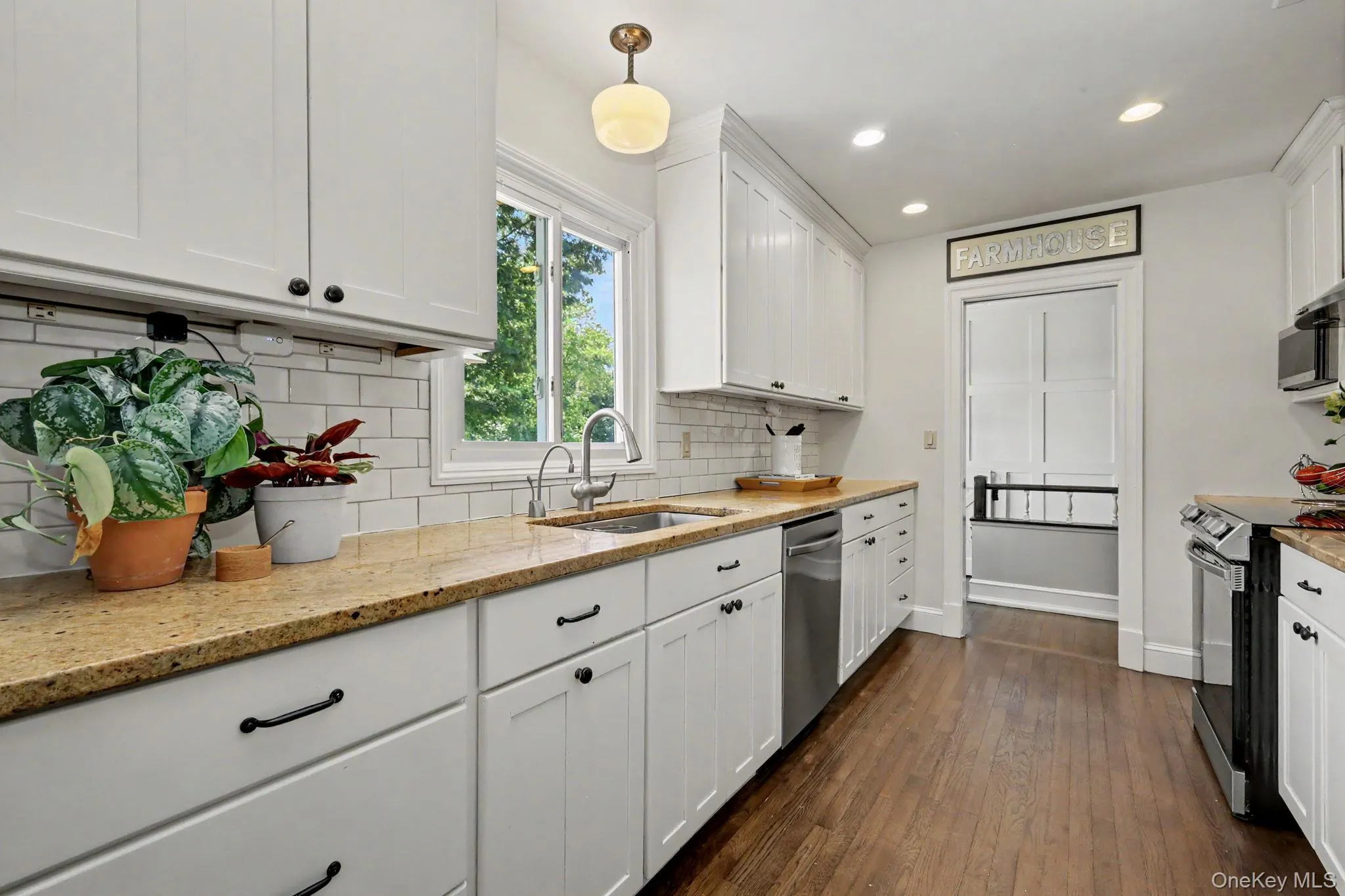 10 Apple Tree Lane, Pound Ridge, NY, 4 Bedrooms Bedrooms, 9 Rooms Rooms,3 BathroomsBathrooms,Residential,For Rent,Apple Tree,0,1018569 10 Apple Tree Lane, Pound Ridge, NY, 4 Bedrooms Bedrooms, 9 Rooms Rooms,3 BathroomsBathrooms,Residential,For Rent,Apple Tree,0,1018569