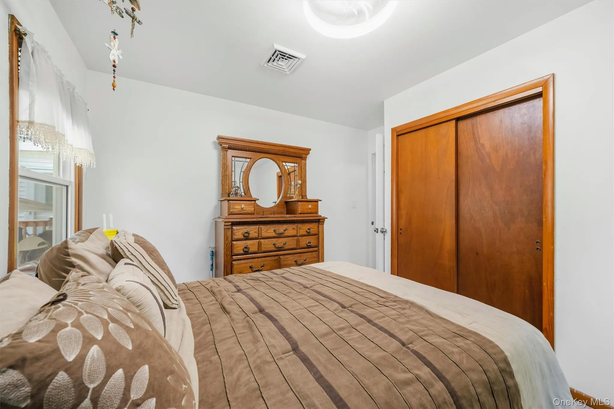 484 State Route 52, Montgomery, NY, 2 Bedrooms Bedrooms, 5 Rooms Rooms,1 BathroomBathrooms,Residential,For Rent,State Route 52,0,1018573 484 State Route 52, Montgomery, NY, 2 Bedrooms Bedrooms, 5 Rooms Rooms,1 BathroomBathrooms,Residential,For Rent,State Route 52,0,1018573