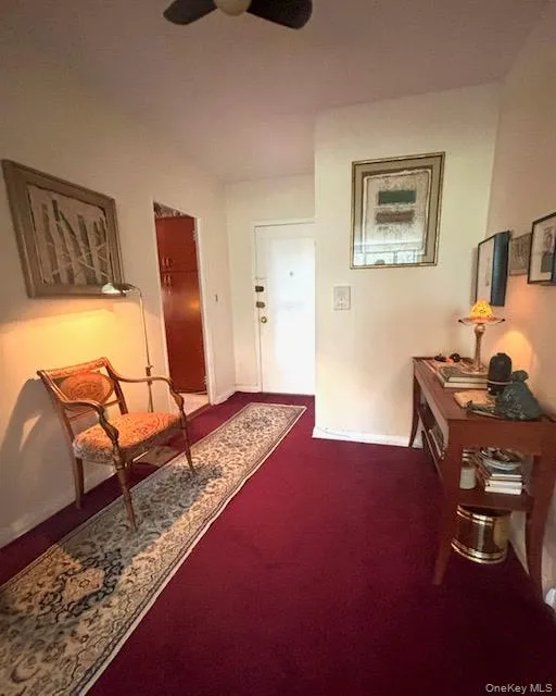 Large Foyer Large Foyer