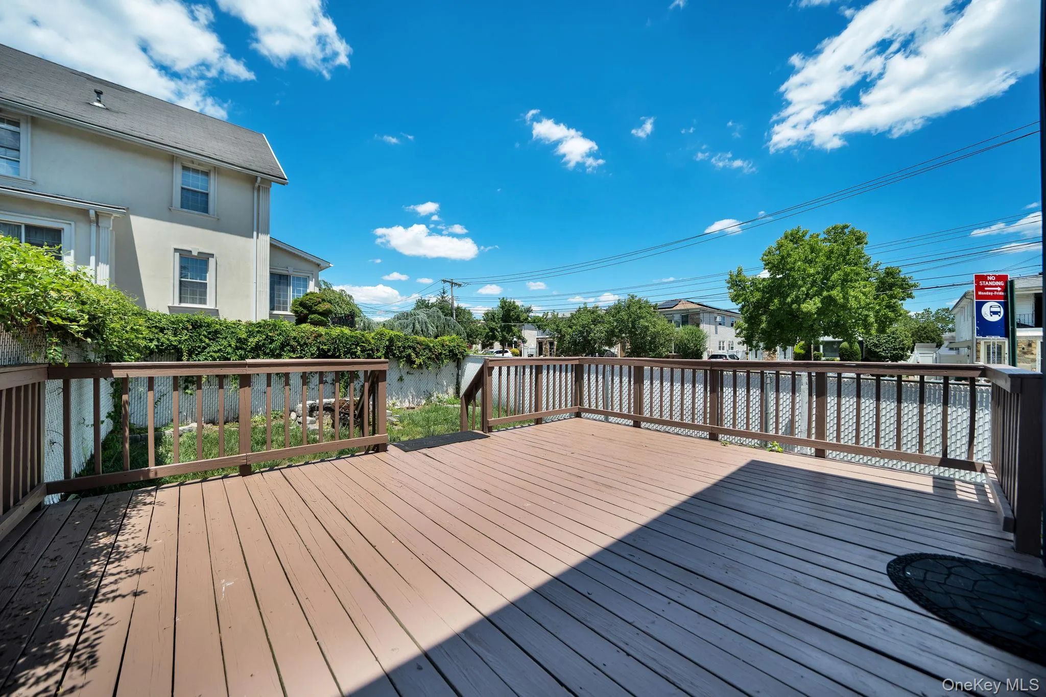 5 Notus Avenue, New York, NY, 3 Bedrooms Bedrooms, 6 Rooms Rooms,1 BathroomBathrooms,Residential,For Rent,Notus,0,KEY1018578 5 Notus Avenue, New York, NY, 3 Bedrooms Bedrooms, 6 Rooms Rooms,1 BathroomBathrooms,Residential,For Rent,Notus,0,KEY1018578