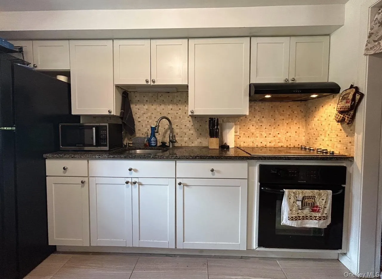 1 Holland Lane, New Paltz, NY, 1 Bedroom Bedrooms, 4 Rooms Rooms,1 BathroomBathrooms,Residential Lease,For Rent,Holland,0,1018585 1 Holland Lane, New Paltz, NY, 1 Bedroom Bedrooms, 4 Rooms Rooms,1 BathroomBathrooms,Residential Lease,For Rent,Holland,0,1018585
