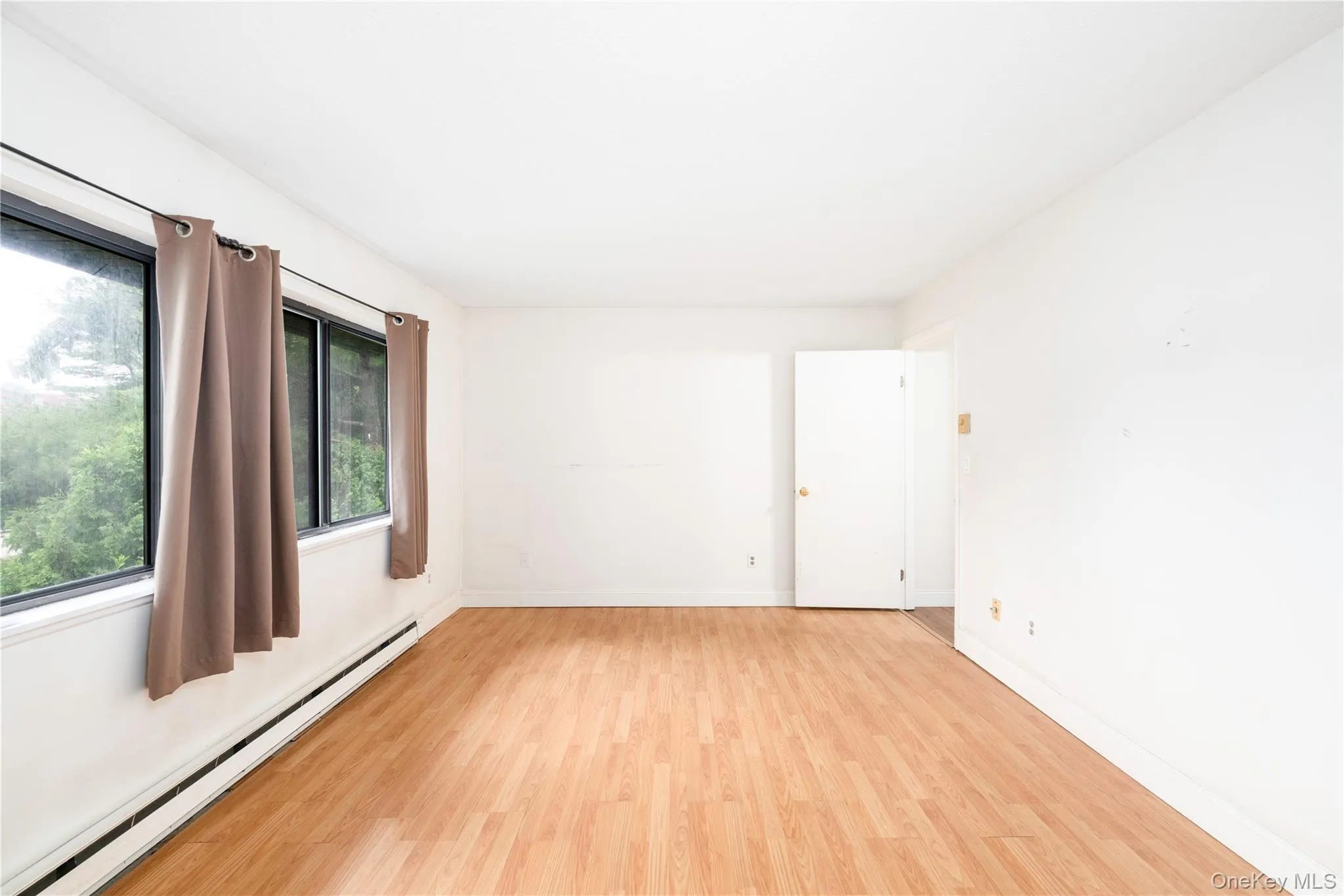 3 Hudson Heights Drive, Poughkeepsie, NY, 3 Bedrooms Bedrooms, 6 Rooms Rooms,1 BathroomBathrooms,Residential,For Rent,Hudson Heights,0,1018588 3 Hudson Heights Drive, Poughkeepsie, NY, 3 Bedrooms Bedrooms, 6 Rooms Rooms,1 BathroomBathrooms,Residential,For Rent,Hudson Heights,0,1018588