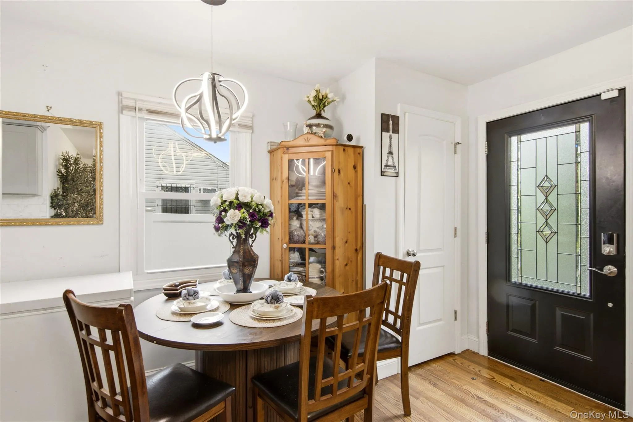 114 Davidson Street, Babylon, NY, 3 Bedrooms Bedrooms, 6 Rooms Rooms,2 BathroomsBathrooms,Residential,For Rent,Davidson,0,1018589 114 Davidson Street, Babylon, NY, 3 Bedrooms Bedrooms, 6 Rooms Rooms,2 BathroomsBathrooms,Residential,For Rent,Davidson,0,1018589