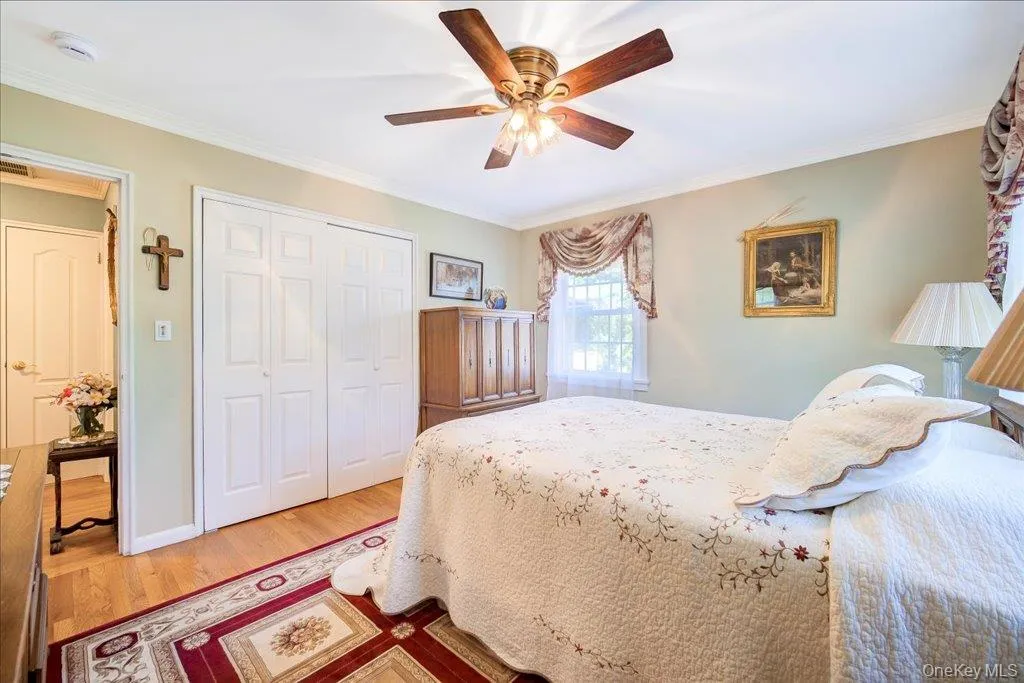 21 Midland Avenue, Woodbury, NY, 3 Bedrooms Bedrooms, 7 Rooms Rooms,2 BathroomsBathrooms,Residential,For Rent,Midland,0,1018592 21 Midland Avenue, Woodbury, NY, 3 Bedrooms Bedrooms, 7 Rooms Rooms,2 BathroomsBathrooms,Residential,For Rent,Midland,0,1018592