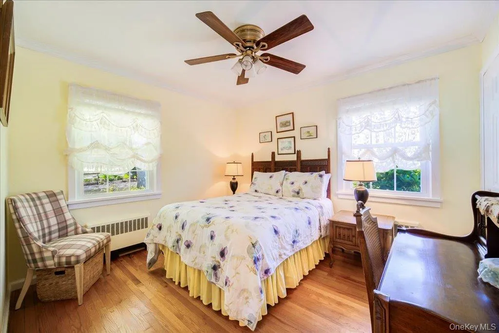 21 Midland Avenue, Woodbury, NY, 3 Bedrooms Bedrooms, 7 Rooms Rooms,2 BathroomsBathrooms,Residential,For Rent,Midland,0,1018592 21 Midland Avenue, Woodbury, NY, 3 Bedrooms Bedrooms, 7 Rooms Rooms,2 BathroomsBathrooms,Residential,For Rent,Midland,0,1018592