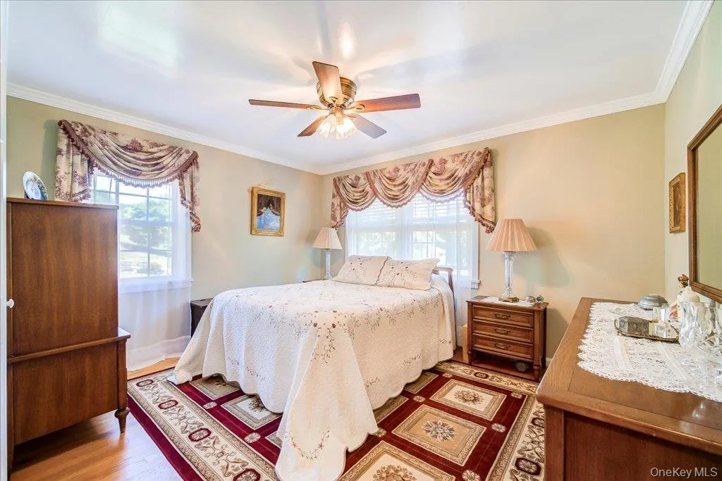 21 Midland Avenue, Woodbury, NY, 3 Bedrooms Bedrooms, 7 Rooms Rooms,2 BathroomsBathrooms,Residential,For Rent,Midland,0,1018592 21 Midland Avenue, Woodbury, NY, 3 Bedrooms Bedrooms, 7 Rooms Rooms,2 BathroomsBathrooms,Residential,For Rent,Midland,0,1018592