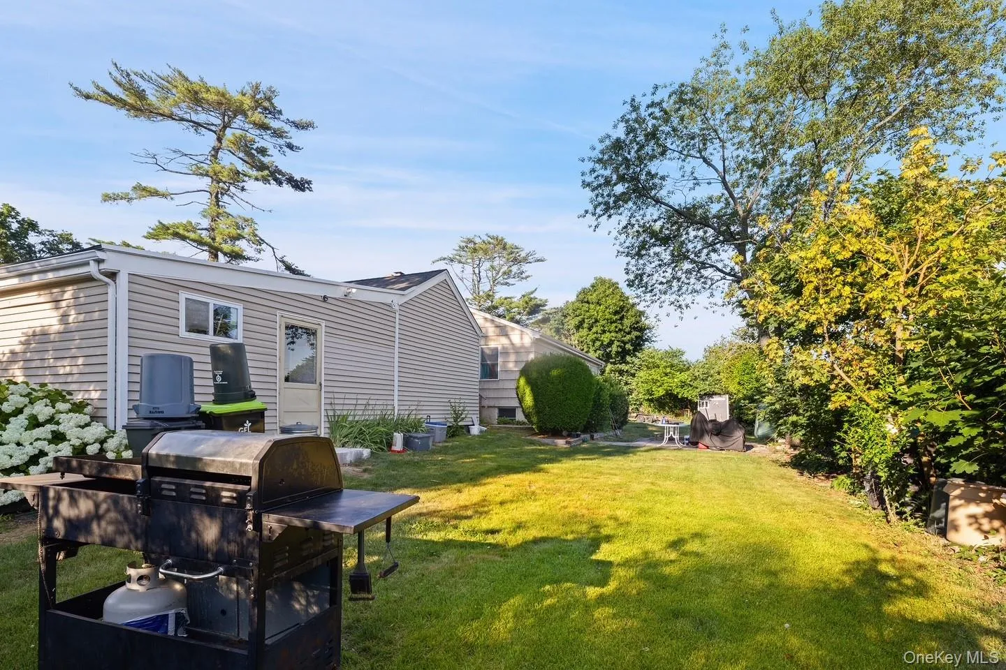 4 Roosevelt Street, Islip, NY, 3 Bedrooms Bedrooms, 5 Rooms Rooms,2 BathroomsBathrooms,Residential,For Rent,Roosevelt,0,KEY1018595 4 Roosevelt Street, Islip, NY, 3 Bedrooms Bedrooms, 5 Rooms Rooms,2 BathroomsBathrooms,Residential,For Rent,Roosevelt,0,KEY1018595
