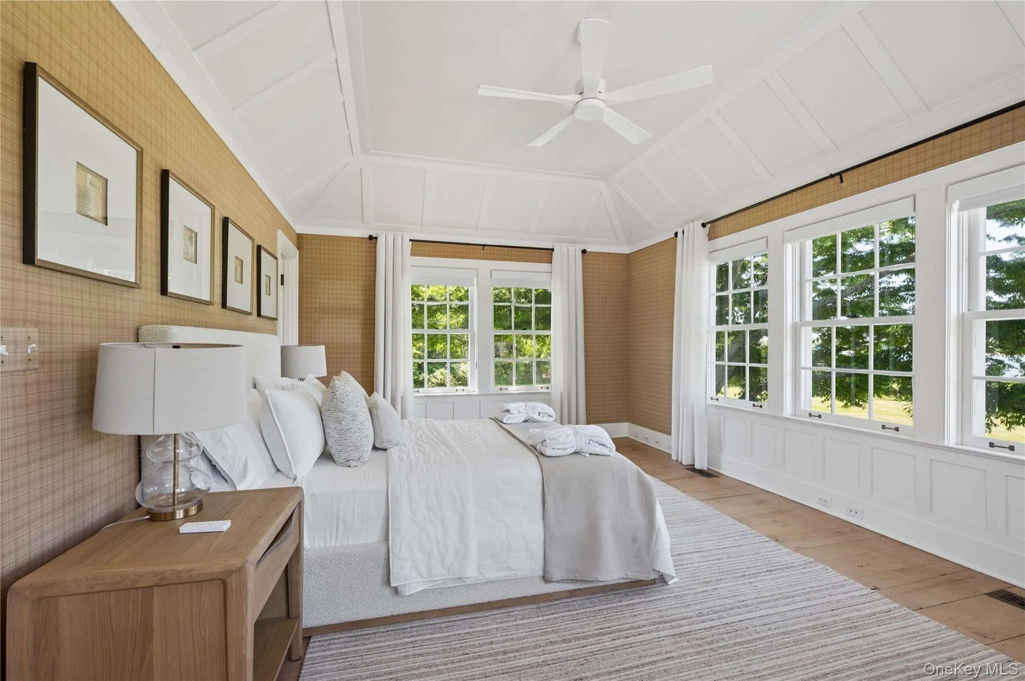 100 & 90 Briar Patch Road, East Hampton, NY, 10 Bedrooms Bedrooms, 28 Rooms Rooms,12 BathroomsBathrooms,Residential,For Rent,Briar Patch,0,1018596 100 & 90 Briar Patch Road, East Hampton, NY, 10 Bedrooms Bedrooms, 28 Rooms Rooms,12 BathroomsBathrooms,Residential,For Rent,Briar Patch,0,1018596