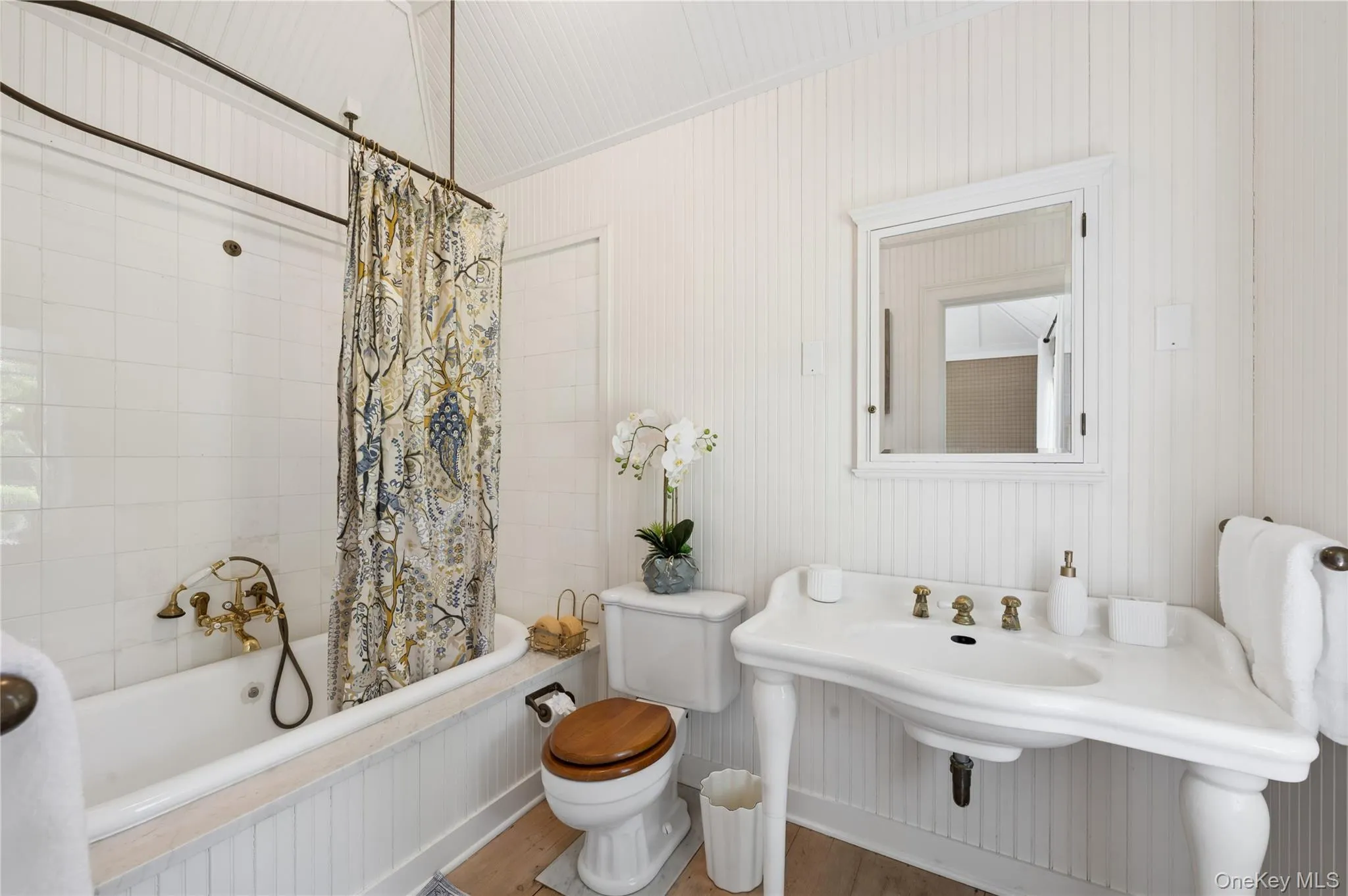 100 & 90 Briar Patch Road, East Hampton, NY, 10 Bedrooms Bedrooms, 28 Rooms Rooms,12 BathroomsBathrooms,Residential,For Rent,Briar Patch,0,1018596 100 & 90 Briar Patch Road, East Hampton, NY, 10 Bedrooms Bedrooms, 28 Rooms Rooms,12 BathroomsBathrooms,Residential,For Rent,Briar Patch,0,1018596