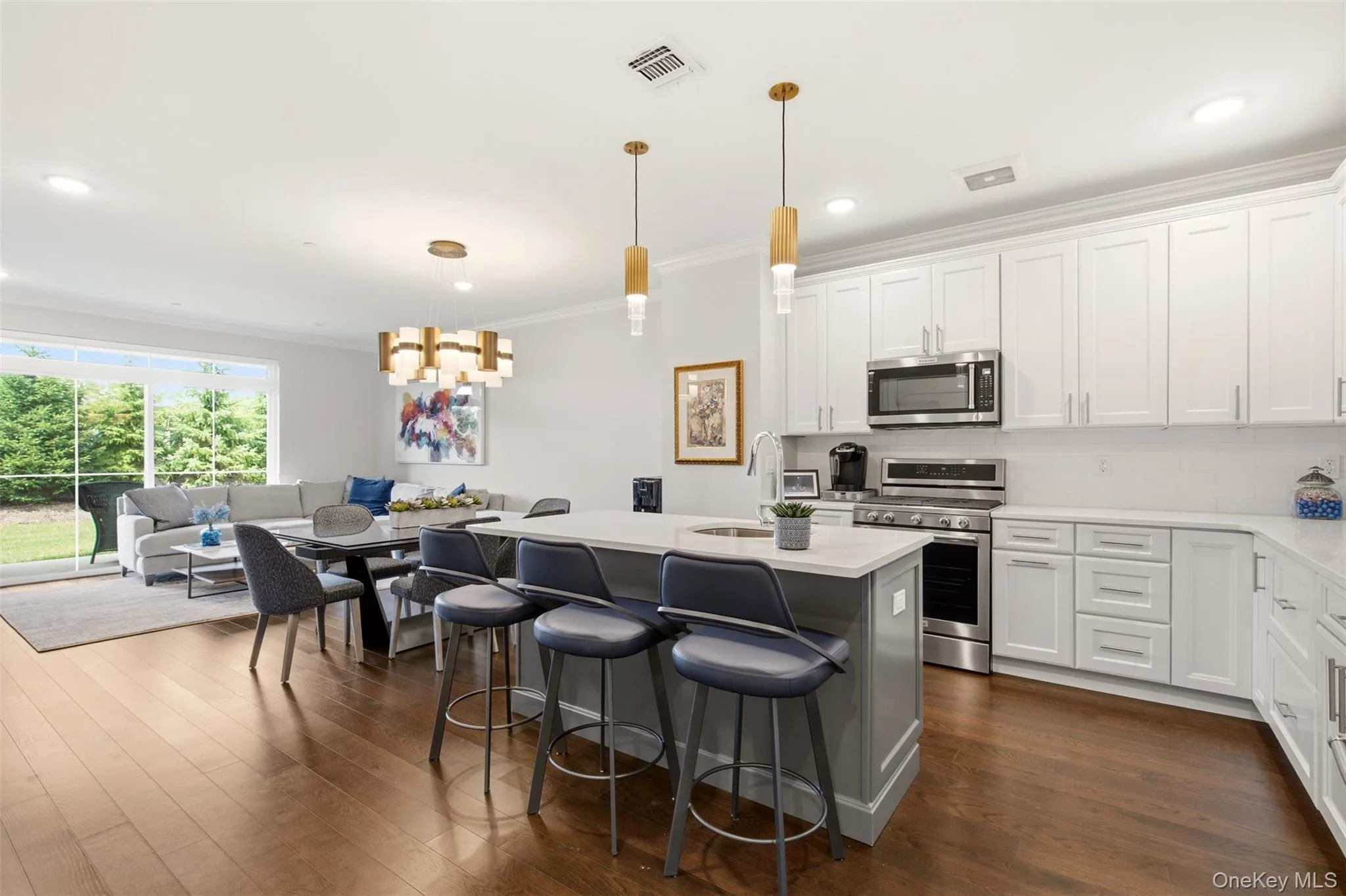 21 Seasons Way, Huntington, NY, 2 Bedrooms Bedrooms, 7 Rooms Rooms,2 BathroomsBathrooms,Residential,For Rent,Seasons,0,KEY1018609 21 Seasons Way, Huntington, NY, 2 Bedrooms Bedrooms, 7 Rooms Rooms,2 BathroomsBathrooms,Residential,For Rent,Seasons,0,KEY1018609