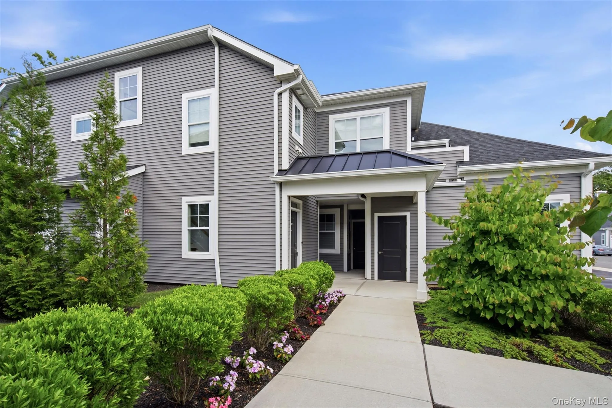 21 Seasons Way, Huntington, NY, 2 Bedrooms Bedrooms, 7 Rooms Rooms,2 BathroomsBathrooms,Residential,For Rent,Seasons,0,KEY1018609 21 Seasons Way, Huntington, NY, 2 Bedrooms Bedrooms, 7 Rooms Rooms,2 BathroomsBathrooms,Residential,For Rent,Seasons,0,KEY1018609