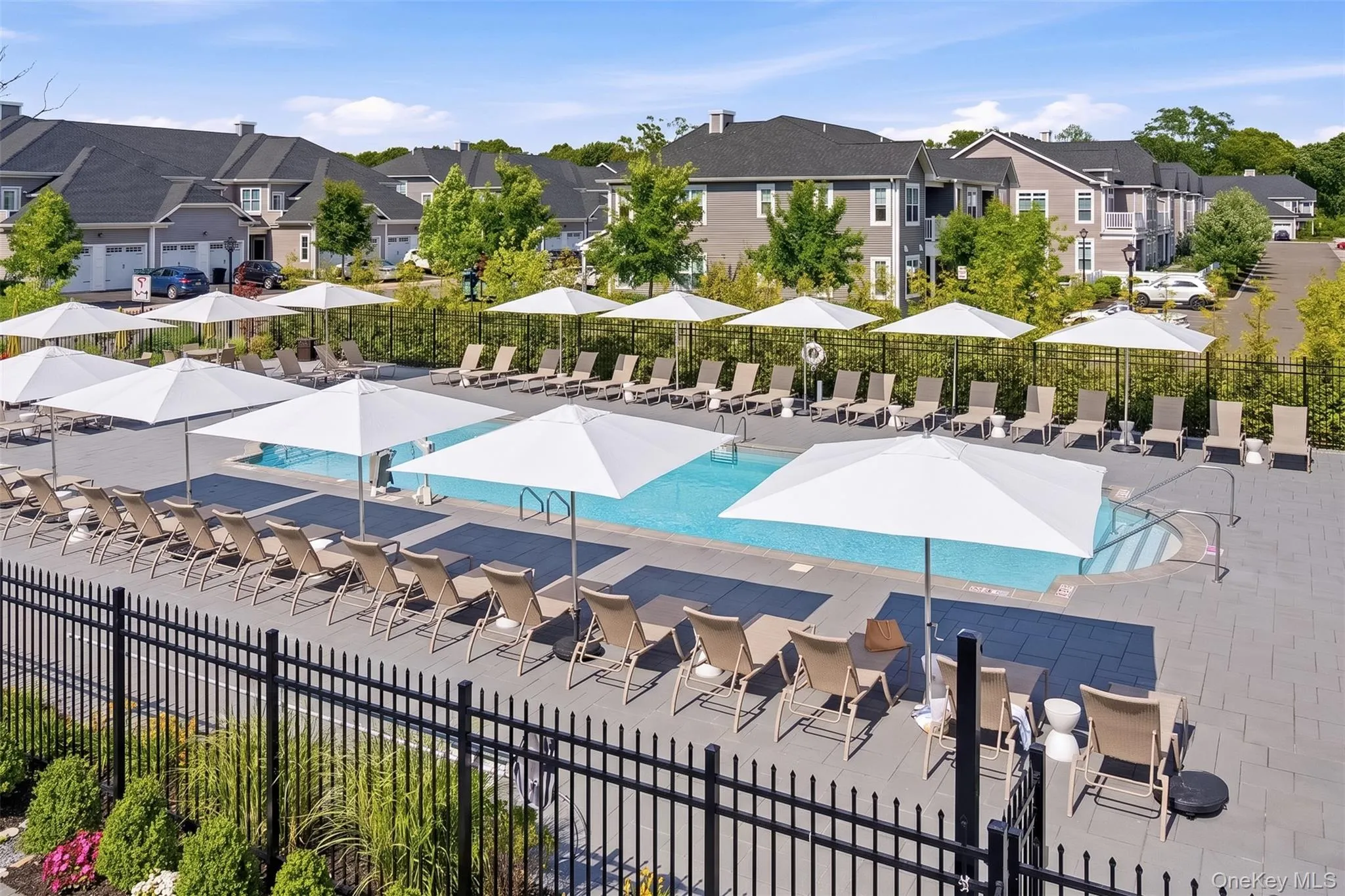 21 Seasons Way, Huntington, NY, 2 Bedrooms Bedrooms, 7 Rooms Rooms,2 BathroomsBathrooms,Residential,For Rent,Seasons,0,KEY1018609 21 Seasons Way, Huntington, NY, 2 Bedrooms Bedrooms, 7 Rooms Rooms,2 BathroomsBathrooms,Residential,For Rent,Seasons,0,KEY1018609