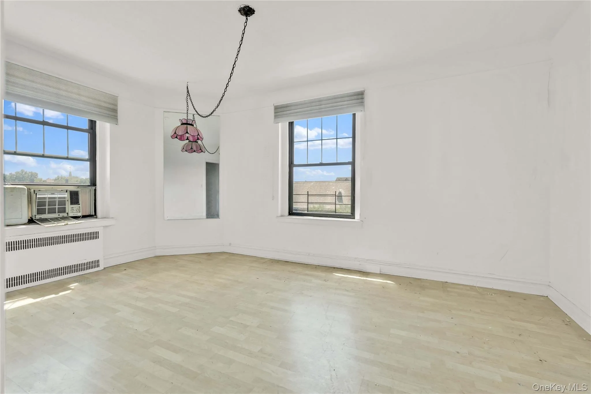109-14 Ascan Avenue, New York, NY, 2 Bedrooms Bedrooms, 3 Rooms Rooms,1 BathroomBathrooms,Residential,For Rent,Ascan,0,1018611 109-14 Ascan Avenue, New York, NY, 2 Bedrooms Bedrooms, 3 Rooms Rooms,1 BathroomBathrooms,Residential,For Rent,Ascan,0,1018611