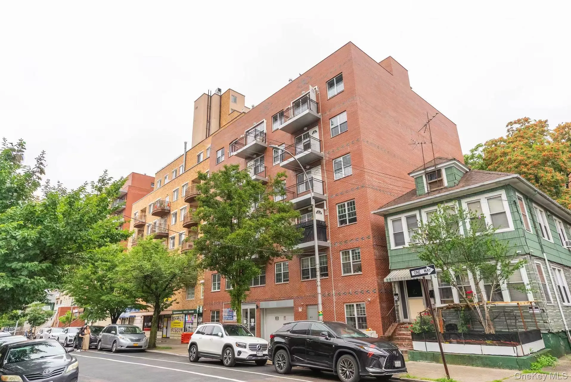 141-15 Cherry Avenue, New York, NY, 1 Bedroom Bedrooms, 3 Rooms Rooms,1 BathroomBathrooms,Residential,For Rent,Cherry,0,KEY1018612 141-15 Cherry Avenue, New York, NY, 1 Bedroom Bedrooms, 3 Rooms Rooms,1 BathroomBathrooms,Residential,For Rent,Cherry,0,KEY1018612