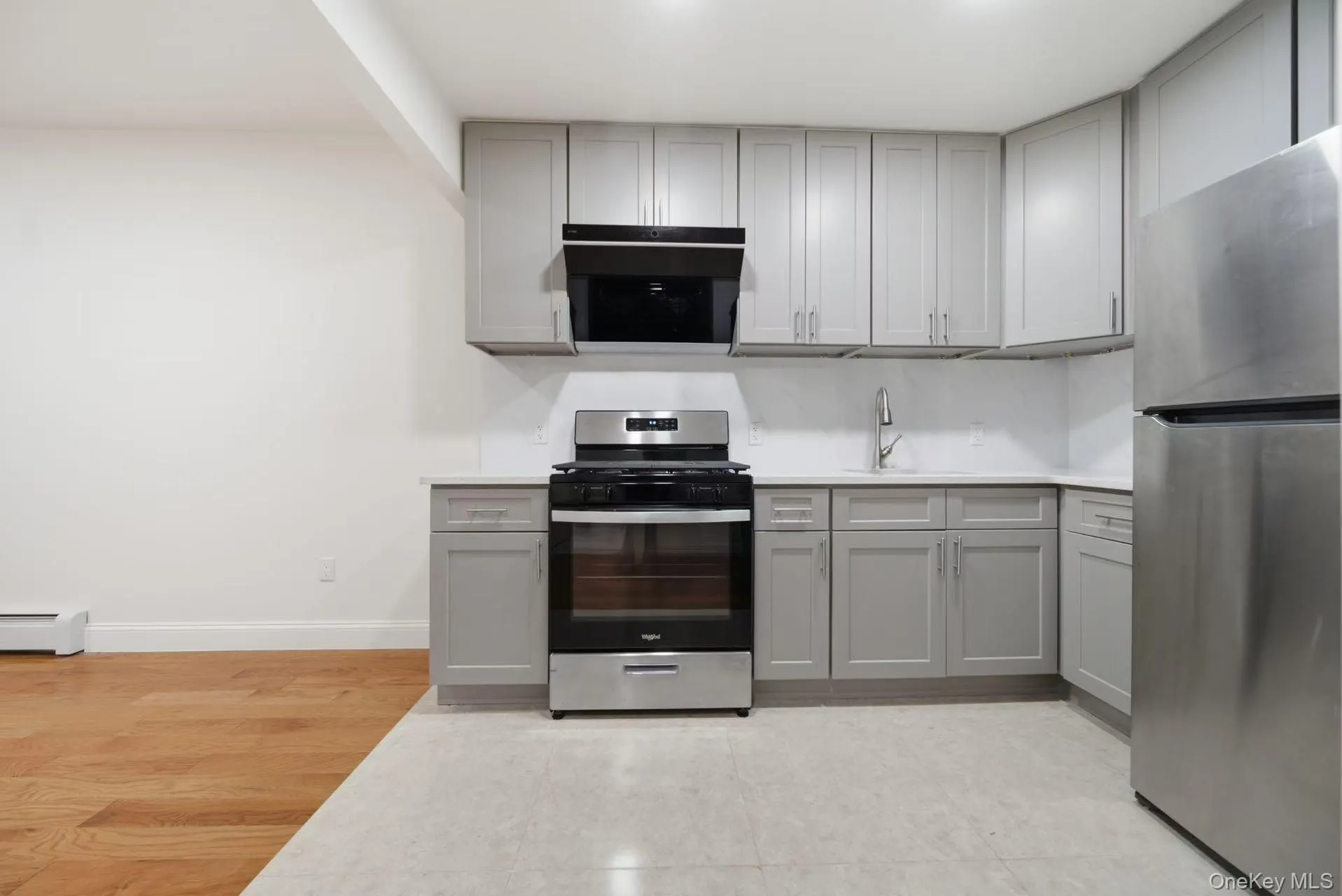 141-15 Cherry Avenue, New York, NY, 1 Bedroom Bedrooms, 3 Rooms Rooms,1 BathroomBathrooms,Residential,For Rent,Cherry,0,KEY1018612 141-15 Cherry Avenue, New York, NY, 1 Bedroom Bedrooms, 3 Rooms Rooms,1 BathroomBathrooms,Residential,For Rent,Cherry,0,KEY1018612
