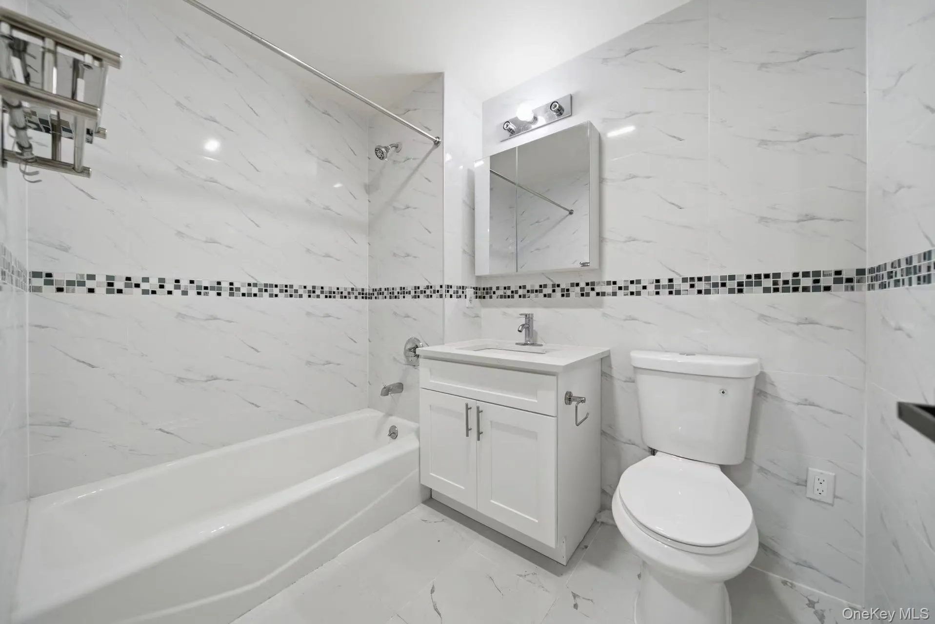 141-15 Cherry Avenue, New York, NY, 1 Bedroom Bedrooms, 3 Rooms Rooms,1 BathroomBathrooms,Residential,For Rent,Cherry,0,KEY1018612 141-15 Cherry Avenue, New York, NY, 1 Bedroom Bedrooms, 3 Rooms Rooms,1 BathroomBathrooms,Residential,For Rent,Cherry,0,KEY1018612