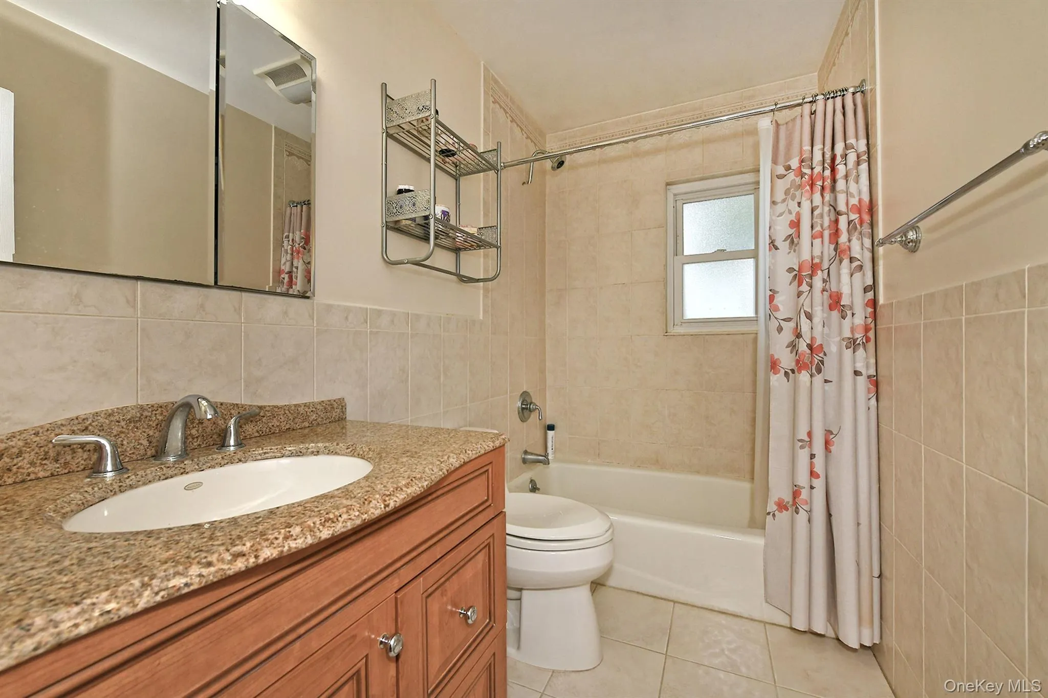 490 Main Street, Oyster Bay, NY, 1 Bedroom Bedrooms, 4 Rooms Rooms,1 BathroomBathrooms,Residential,For Rent,Main,0,1018613 490 Main Street, Oyster Bay, NY, 1 Bedroom Bedrooms, 4 Rooms Rooms,1 BathroomBathrooms,Residential,For Rent,Main,0,1018613