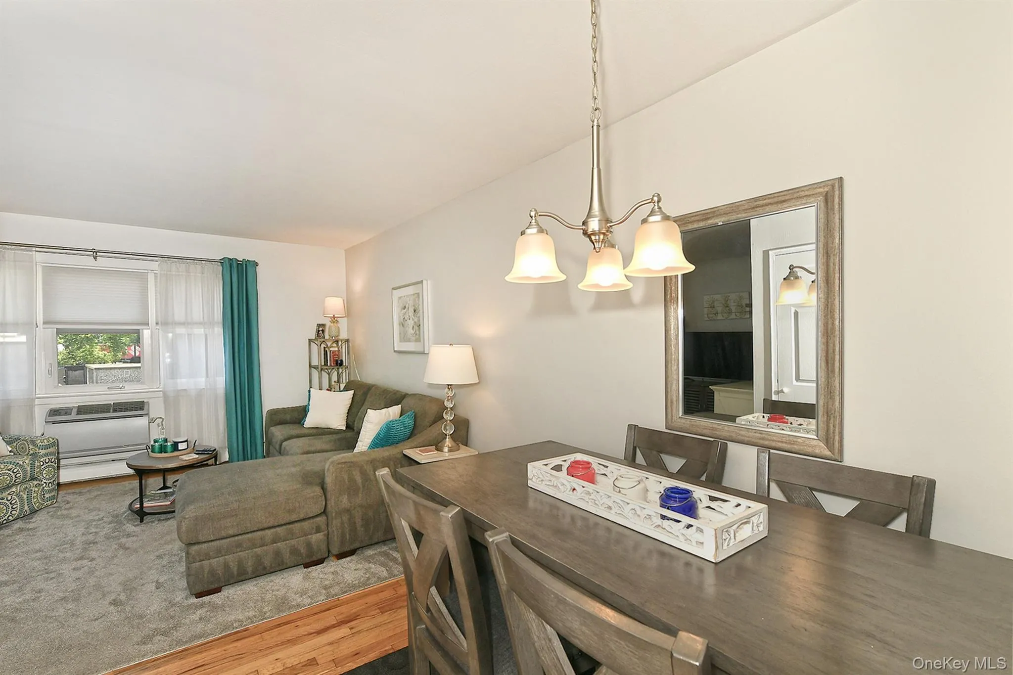 490 Main Street, Oyster Bay, NY, 1 Bedroom Bedrooms, 4 Rooms Rooms,1 BathroomBathrooms,Residential,For Rent,Main,0,1018613 490 Main Street, Oyster Bay, NY, 1 Bedroom Bedrooms, 4 Rooms Rooms,1 BathroomBathrooms,Residential,For Rent,Main,0,1018613
