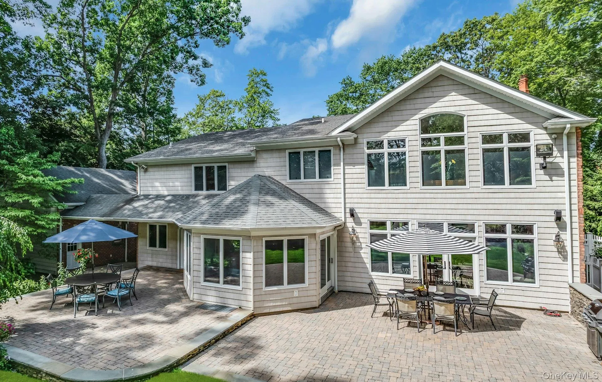 10 Winter Lane, Huntington, NY, 6 Bedrooms Bedrooms, 14 Rooms Rooms,4 BathroomsBathrooms,Residential,For Rent,Winter,0,1018614 10 Winter Lane, Huntington, NY, 6 Bedrooms Bedrooms, 14 Rooms Rooms,4 BathroomsBathrooms,Residential,For Rent,Winter,0,1018614
