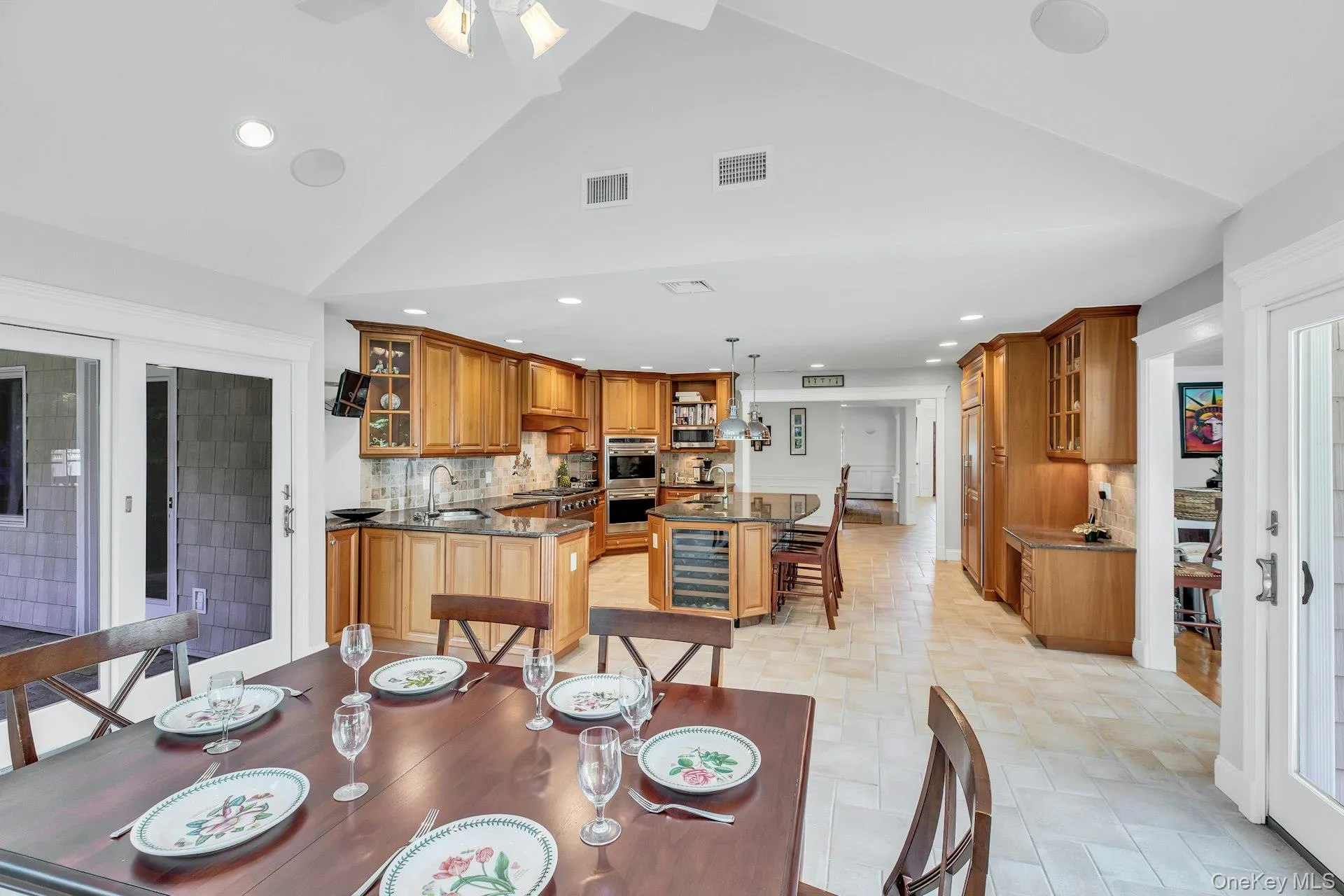 10 Winter Lane, Huntington, NY, 6 Bedrooms Bedrooms, 14 Rooms Rooms,4 BathroomsBathrooms,Residential,For Rent,Winter,0,1018614 10 Winter Lane, Huntington, NY, 6 Bedrooms Bedrooms, 14 Rooms Rooms,4 BathroomsBathrooms,Residential,For Rent,Winter,0,1018614