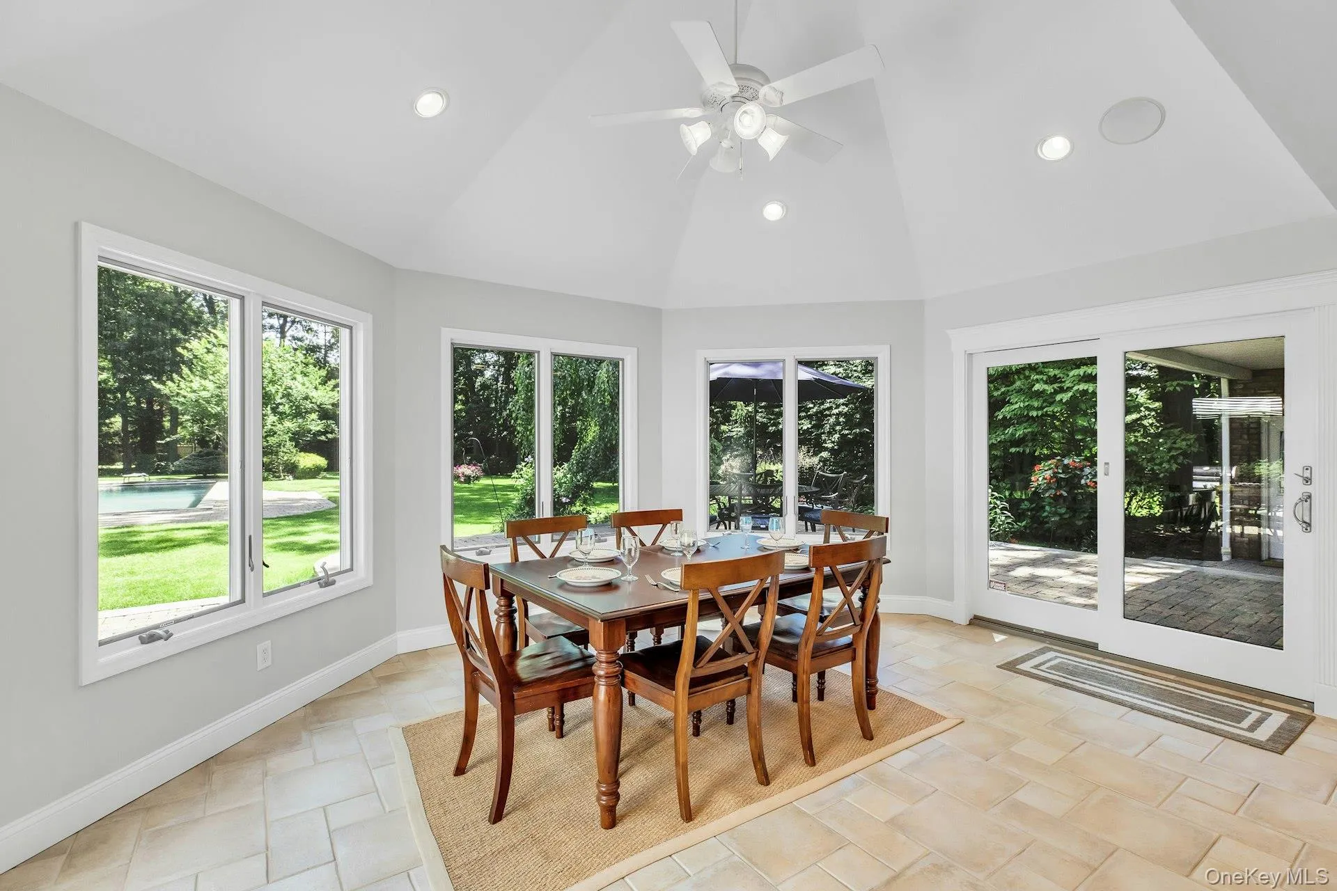 10 Winter Lane, Huntington, NY, 6 Bedrooms Bedrooms, 14 Rooms Rooms,4 BathroomsBathrooms,Residential,For Rent,Winter,0,1018614 10 Winter Lane, Huntington, NY, 6 Bedrooms Bedrooms, 14 Rooms Rooms,4 BathroomsBathrooms,Residential,For Rent,Winter,0,1018614
