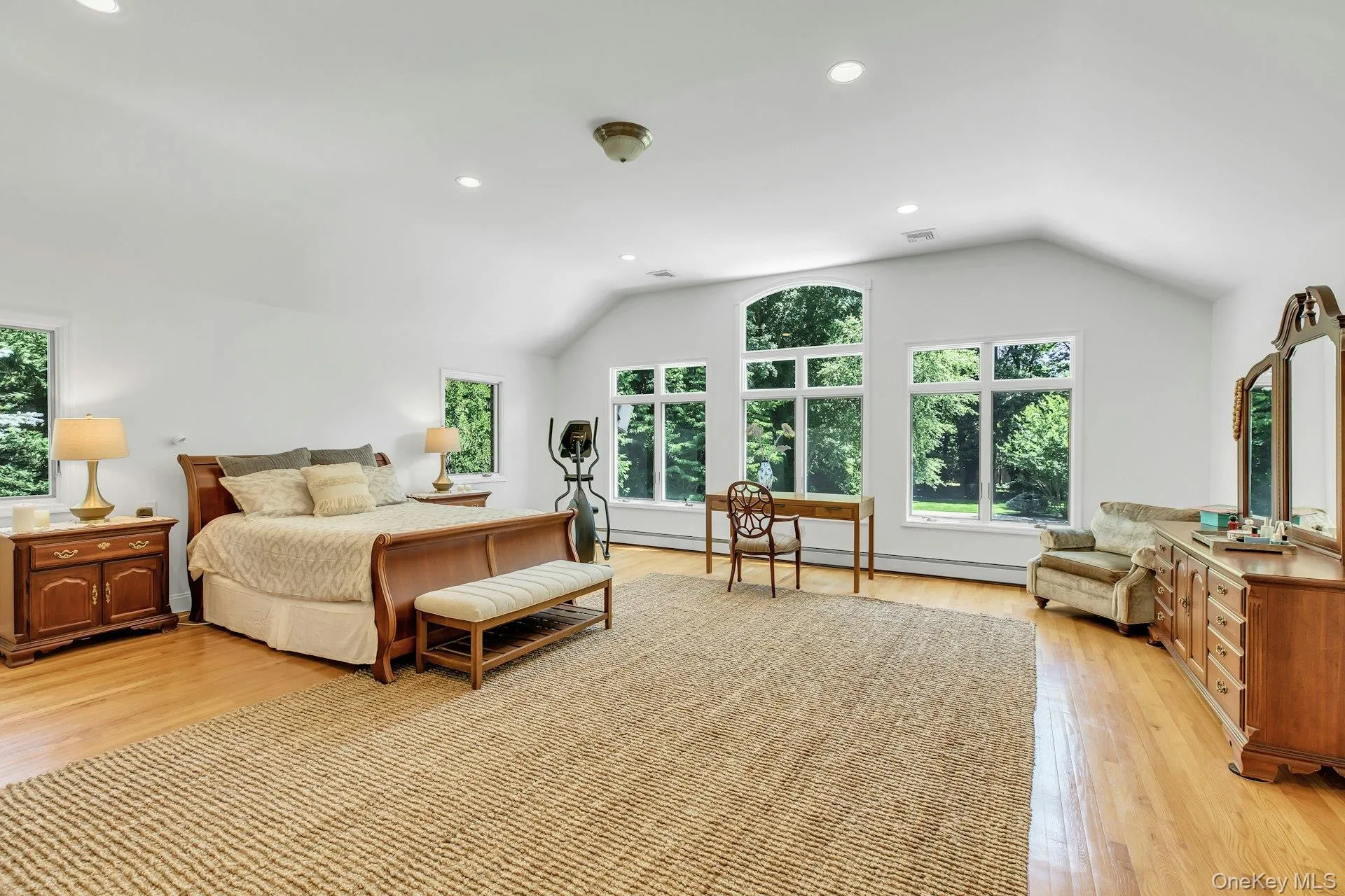 10 Winter Lane, Huntington, NY, 6 Bedrooms Bedrooms, 14 Rooms Rooms,4 BathroomsBathrooms,Residential,For Rent,Winter,0,1018614 10 Winter Lane, Huntington, NY, 6 Bedrooms Bedrooms, 14 Rooms Rooms,4 BathroomsBathrooms,Residential,For Rent,Winter,0,1018614