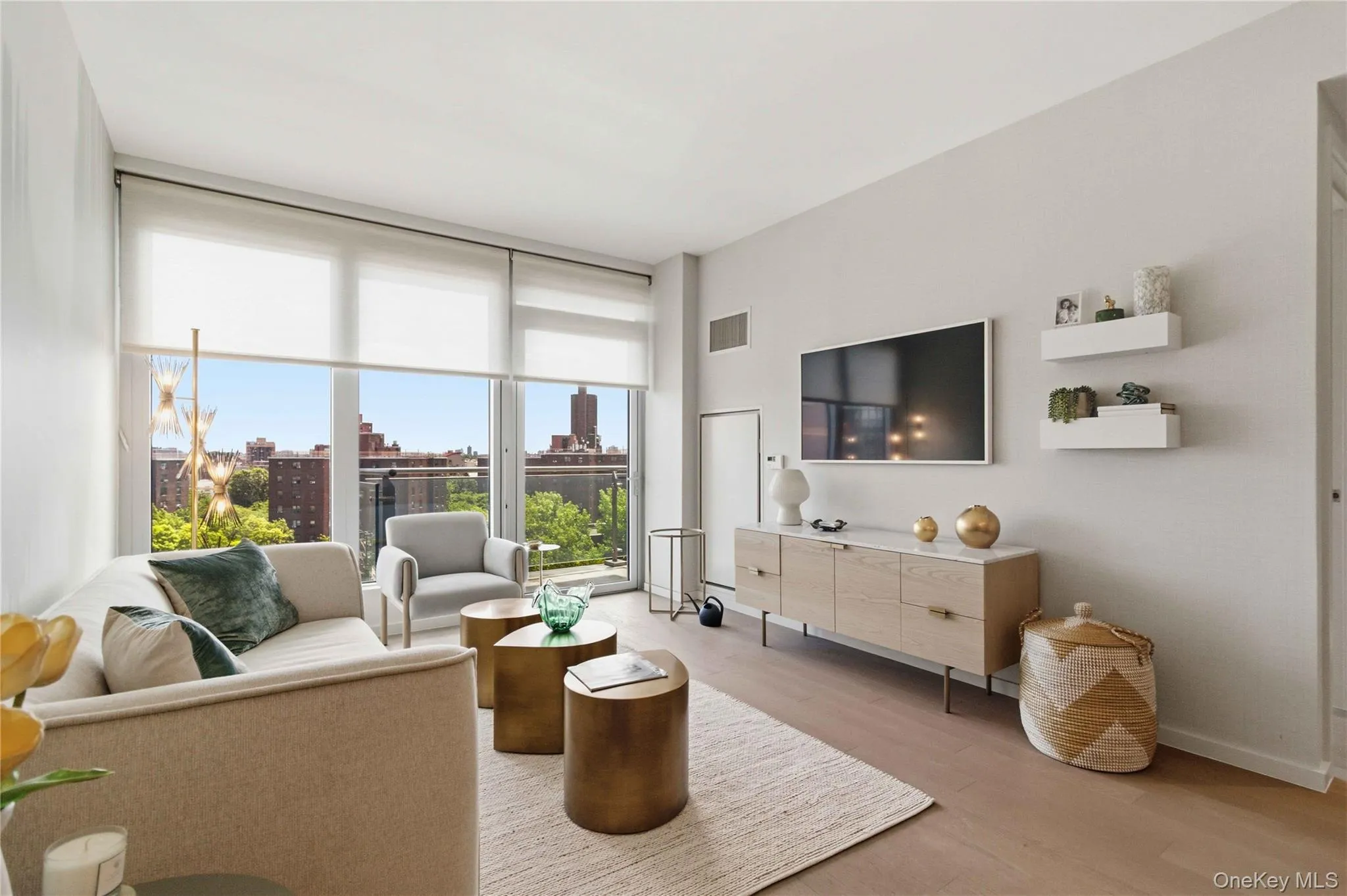 13327 39th Avenue, New York, NY, 1 Bedroom Bedrooms, 5 Rooms Rooms,1 BathroomBathrooms,Residential,For Rent,39th,0,KEY1018617 13327 39th Avenue, New York, NY, 1 Bedroom Bedrooms, 5 Rooms Rooms,1 BathroomBathrooms,Residential,For Rent,39th,0,KEY1018617