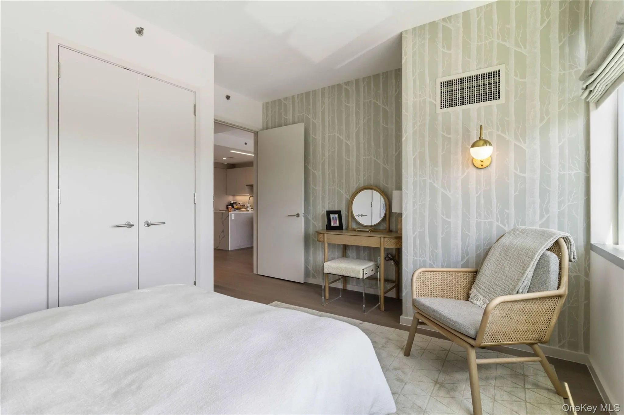 13327 39th Avenue, New York, NY, 1 Bedroom Bedrooms, 5 Rooms Rooms,1 BathroomBathrooms,Residential,For Rent,39th,0,KEY1018617 13327 39th Avenue, New York, NY, 1 Bedroom Bedrooms, 5 Rooms Rooms,1 BathroomBathrooms,Residential,For Rent,39th,0,KEY1018617