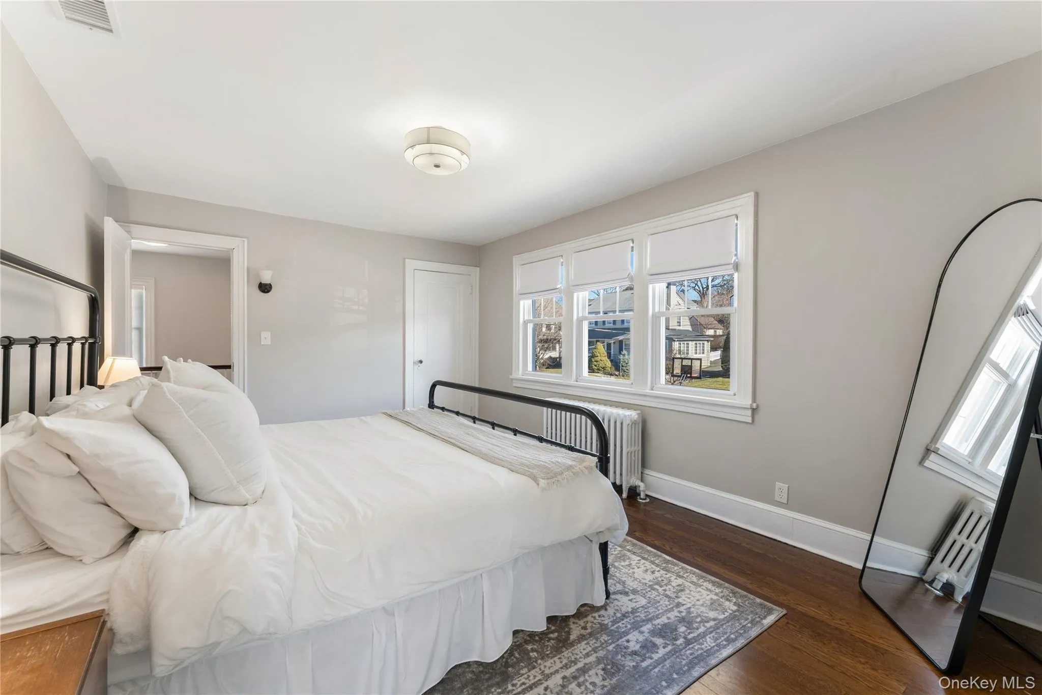 9 Rutgers Place, Eastchester, NY, 4 Bedrooms Bedrooms, 8 Rooms Rooms,2 BathroomsBathrooms,Residential Lease,For Rent,Rutgers,0,1018618 9 Rutgers Place, Eastchester, NY, 4 Bedrooms Bedrooms, 8 Rooms Rooms,2 BathroomsBathrooms,Residential Lease,For Rent,Rutgers,0,1018618