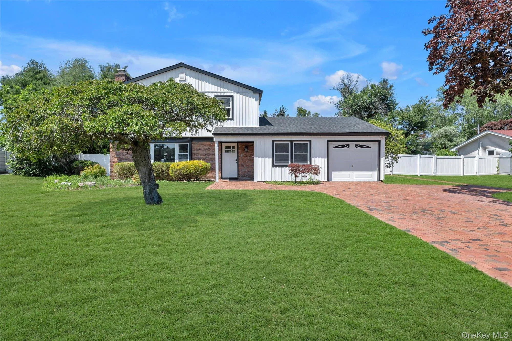 26 Malvern Lane, Brookhaven, NY, 3 Bedrooms Bedrooms, 6 Rooms Rooms,2 BathroomsBathrooms,Residential,For Rent,Malvern,0,1018620 26 Malvern Lane, Brookhaven, NY, 3 Bedrooms Bedrooms, 6 Rooms Rooms,2 BathroomsBathrooms,Residential,For Rent,Malvern,0,1018620