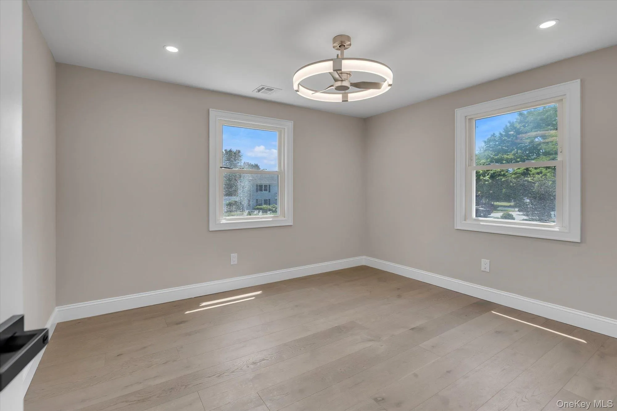 3rd bedroom 3rd bedroom
