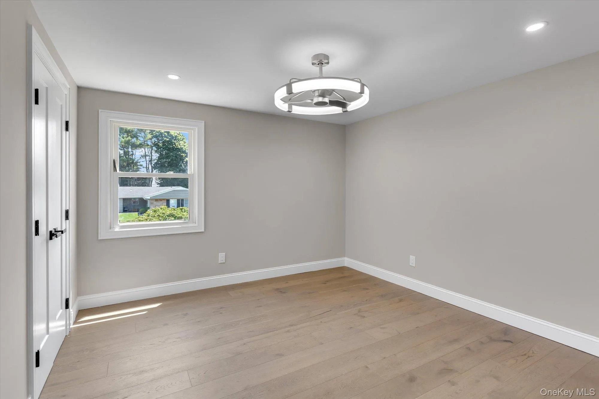 2nd bedroom 2nd bedroom