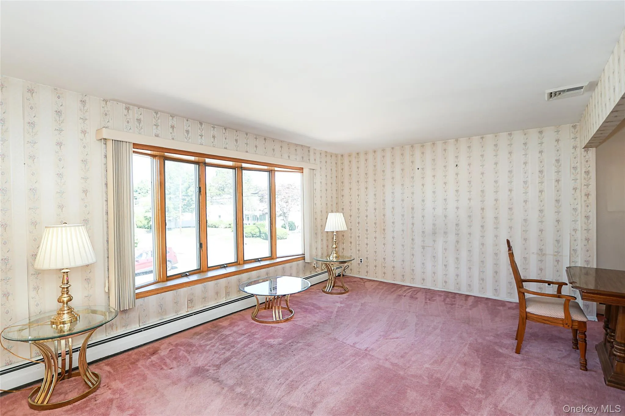 49 Lee Avenue, North Hempstead, NY, 4 Bedrooms Bedrooms, 10 Rooms Rooms,2 BathroomsBathrooms,Residential,For Rent,Lee,0,KEY1018624 49 Lee Avenue, North Hempstead, NY, 4 Bedrooms Bedrooms, 10 Rooms Rooms,2 BathroomsBathrooms,Residential,For Rent,Lee,0,KEY1018624