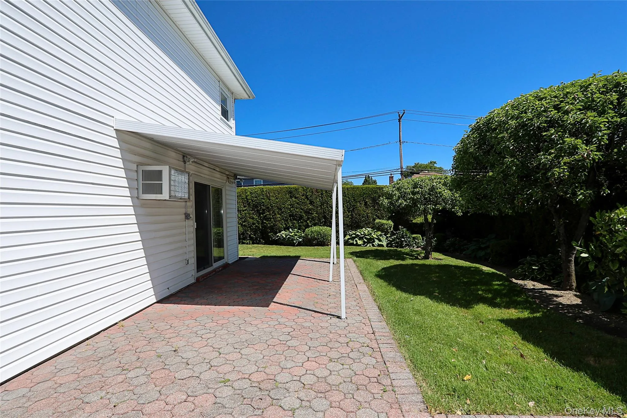49 Lee Avenue, North Hempstead, NY, 4 Bedrooms Bedrooms, 10 Rooms Rooms,2 BathroomsBathrooms,Residential,For Rent,Lee,0,KEY1018624 49 Lee Avenue, North Hempstead, NY, 4 Bedrooms Bedrooms, 10 Rooms Rooms,2 BathroomsBathrooms,Residential,For Rent,Lee,0,KEY1018624