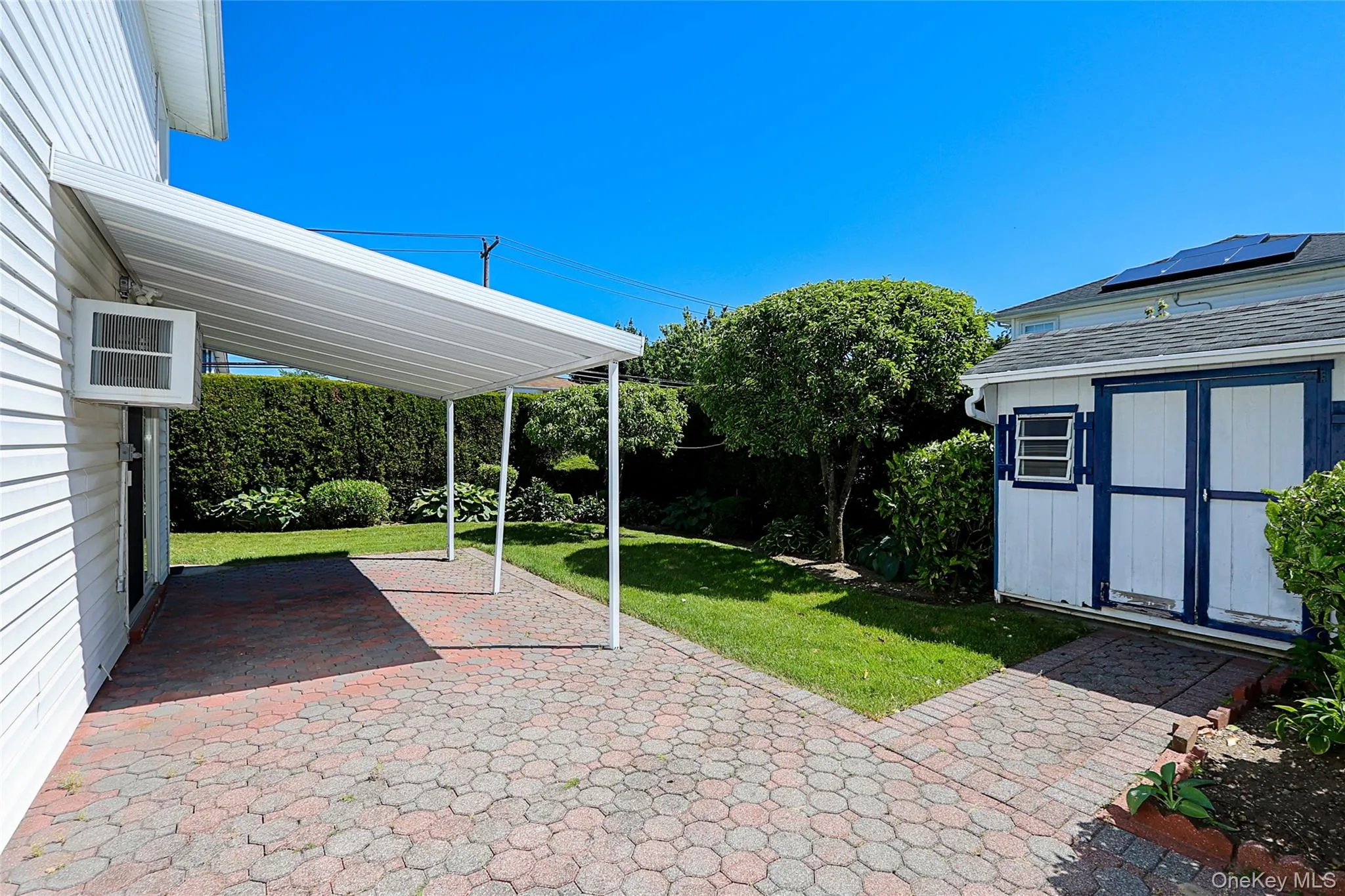 49 Lee Avenue, North Hempstead, NY, 4 Bedrooms Bedrooms, 10 Rooms Rooms,2 BathroomsBathrooms,Residential,For Rent,Lee,0,KEY1018624 49 Lee Avenue, North Hempstead, NY, 4 Bedrooms Bedrooms, 10 Rooms Rooms,2 BathroomsBathrooms,Residential,For Rent,Lee,0,KEY1018624