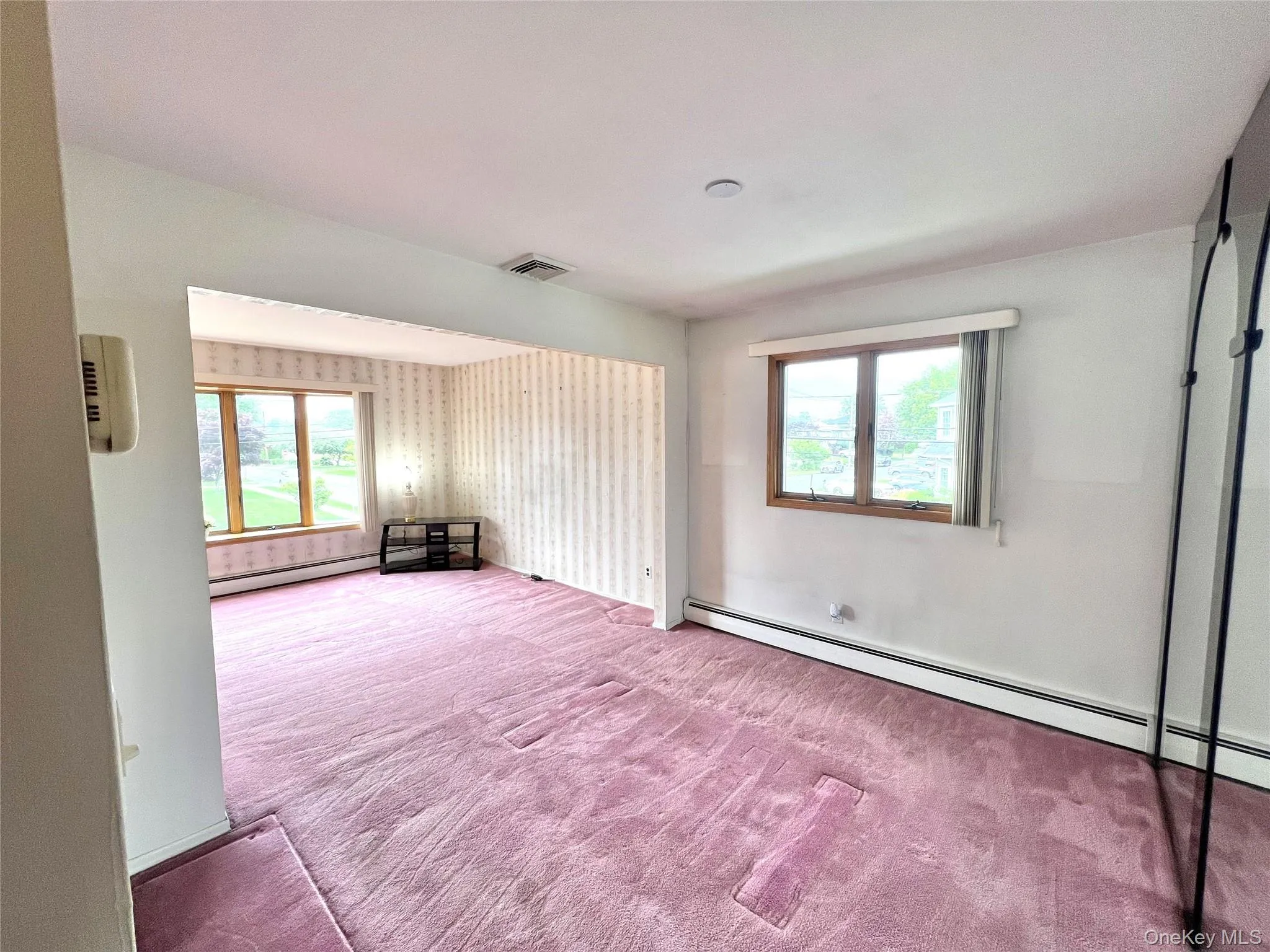 49 Lee Avenue, North Hempstead, NY, 4 Bedrooms Bedrooms, 10 Rooms Rooms,2 BathroomsBathrooms,Residential,For Rent,Lee,0,1018624 49 Lee Avenue, North Hempstead, NY, 4 Bedrooms Bedrooms, 10 Rooms Rooms,2 BathroomsBathrooms,Residential,For Rent,Lee,0,1018624