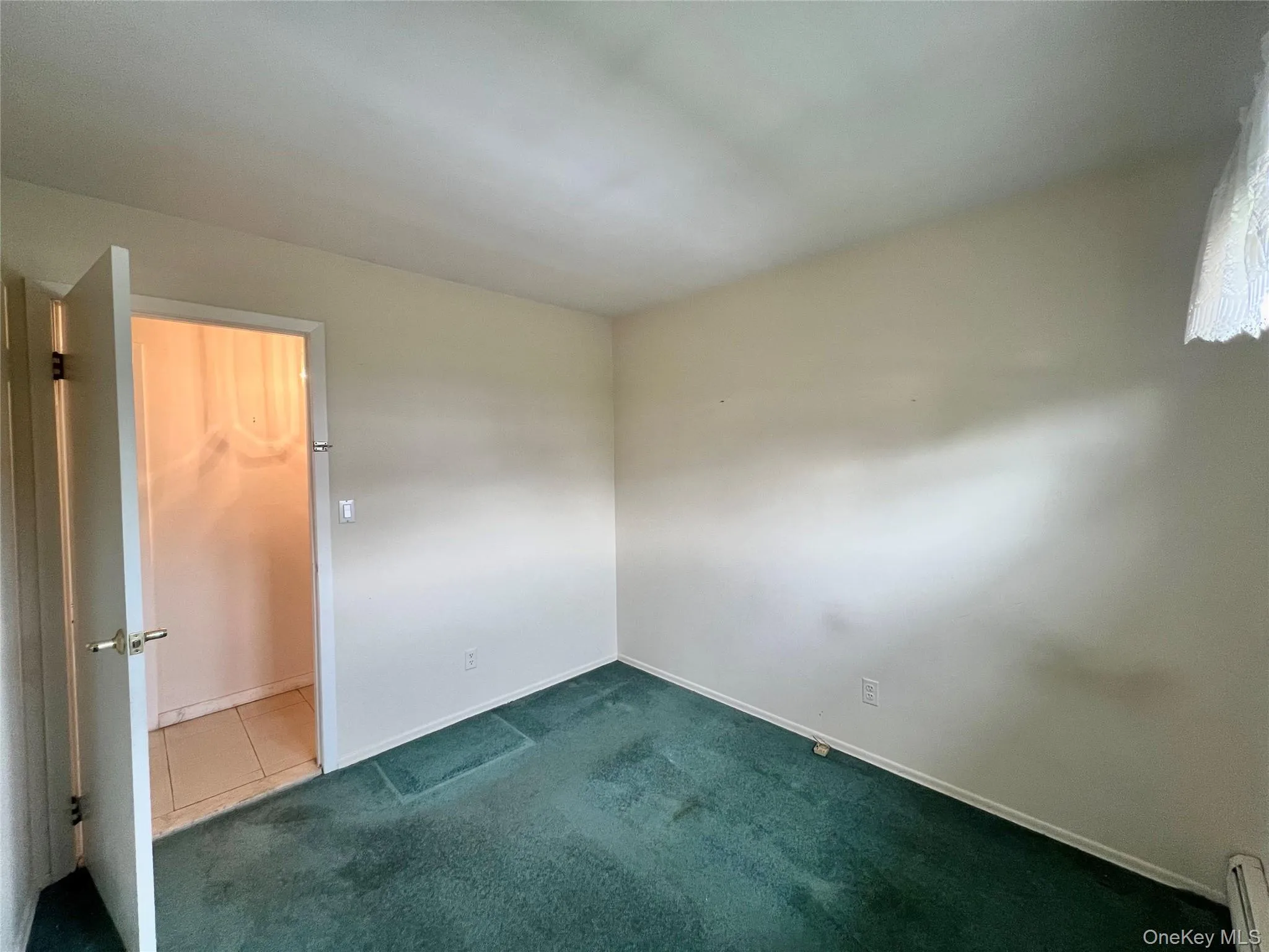 49 Lee Avenue, North Hempstead, NY, 4 Bedrooms Bedrooms, 10 Rooms Rooms,2 BathroomsBathrooms,Residential,For Rent,Lee,0,1018624 49 Lee Avenue, North Hempstead, NY, 4 Bedrooms Bedrooms, 10 Rooms Rooms,2 BathroomsBathrooms,Residential,For Rent,Lee,0,1018624