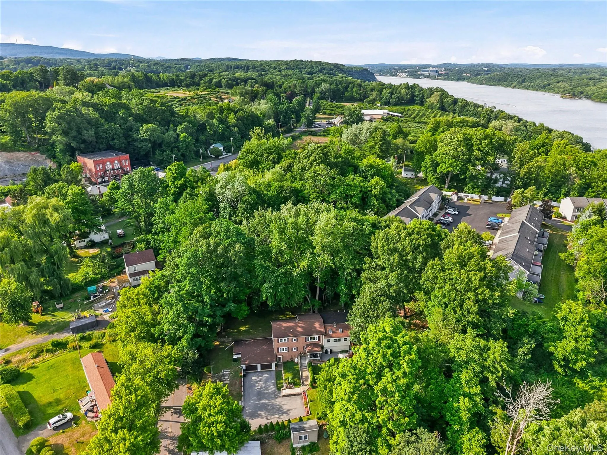 17 Dock, Marlboro, NY, 3 Bedrooms Bedrooms, 10 Rooms Rooms,2 BathroomsBathrooms,Residential,For Rent,Dock,0,1018626 17 Dock, Marlboro, NY, 3 Bedrooms Bedrooms, 10 Rooms Rooms,2 BathroomsBathrooms,Residential,For Rent,Dock,0,1018626