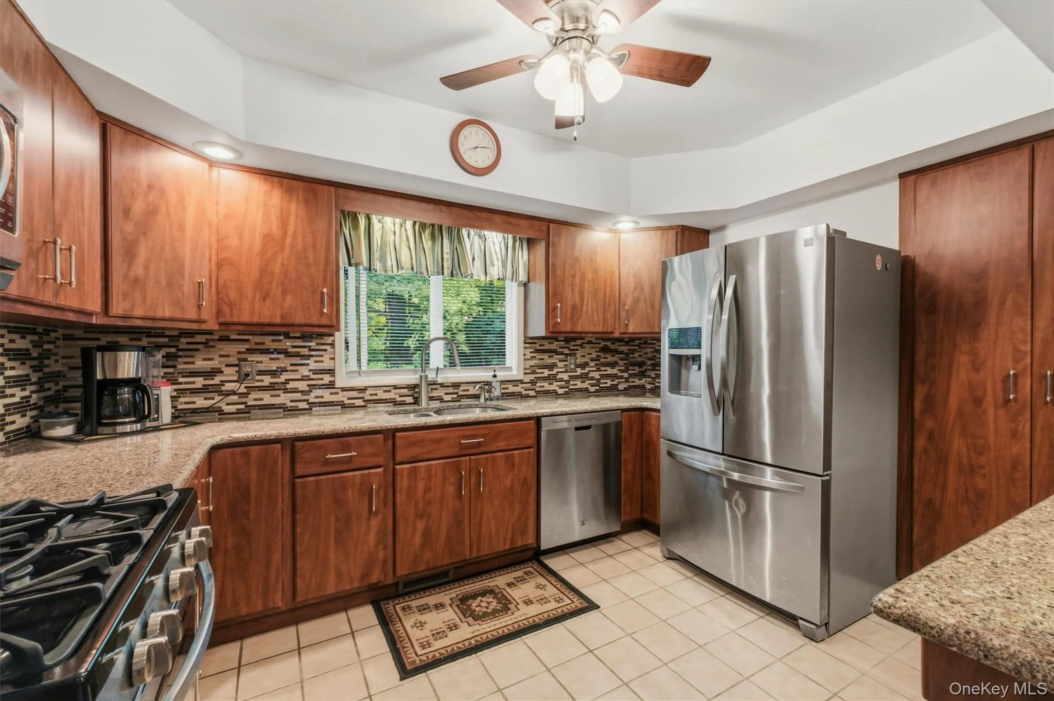 17 Dock, Marlboro, NY, 3 Bedrooms Bedrooms, 10 Rooms Rooms,2 BathroomsBathrooms,Residential,For Rent,Dock,0,1018626 17 Dock, Marlboro, NY, 3 Bedrooms Bedrooms, 10 Rooms Rooms,2 BathroomsBathrooms,Residential,For Rent,Dock,0,1018626
