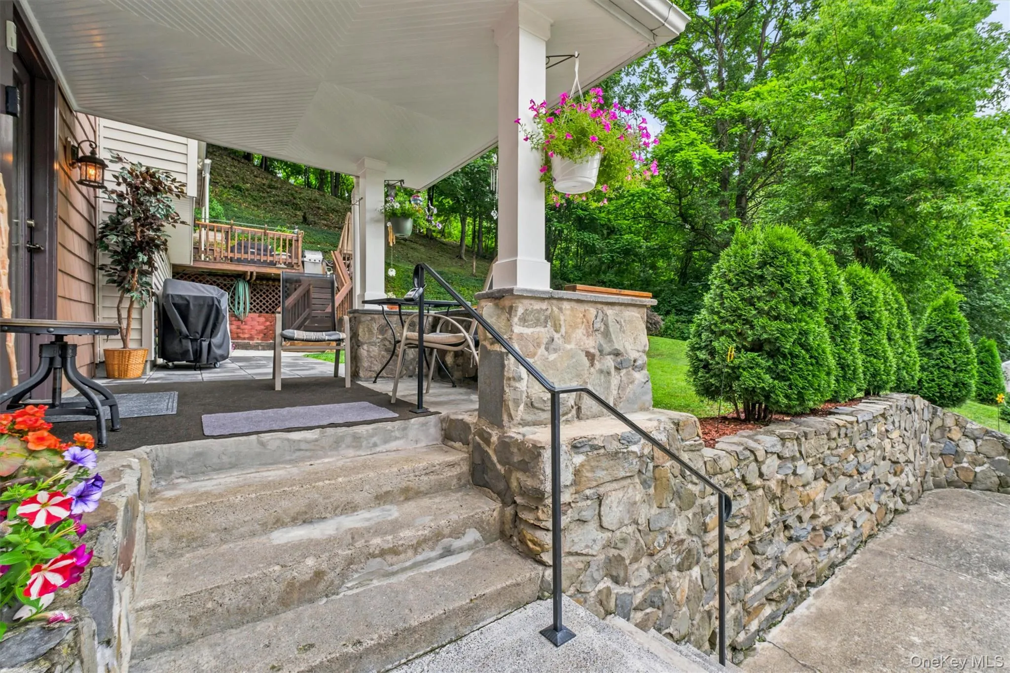 17 Dock, Marlboro, NY, 3 Bedrooms Bedrooms, 10 Rooms Rooms,2 BathroomsBathrooms,Residential,For Rent,Dock,0,1018626 17 Dock, Marlboro, NY, 3 Bedrooms Bedrooms, 10 Rooms Rooms,2 BathroomsBathrooms,Residential,For Rent,Dock,0,1018626