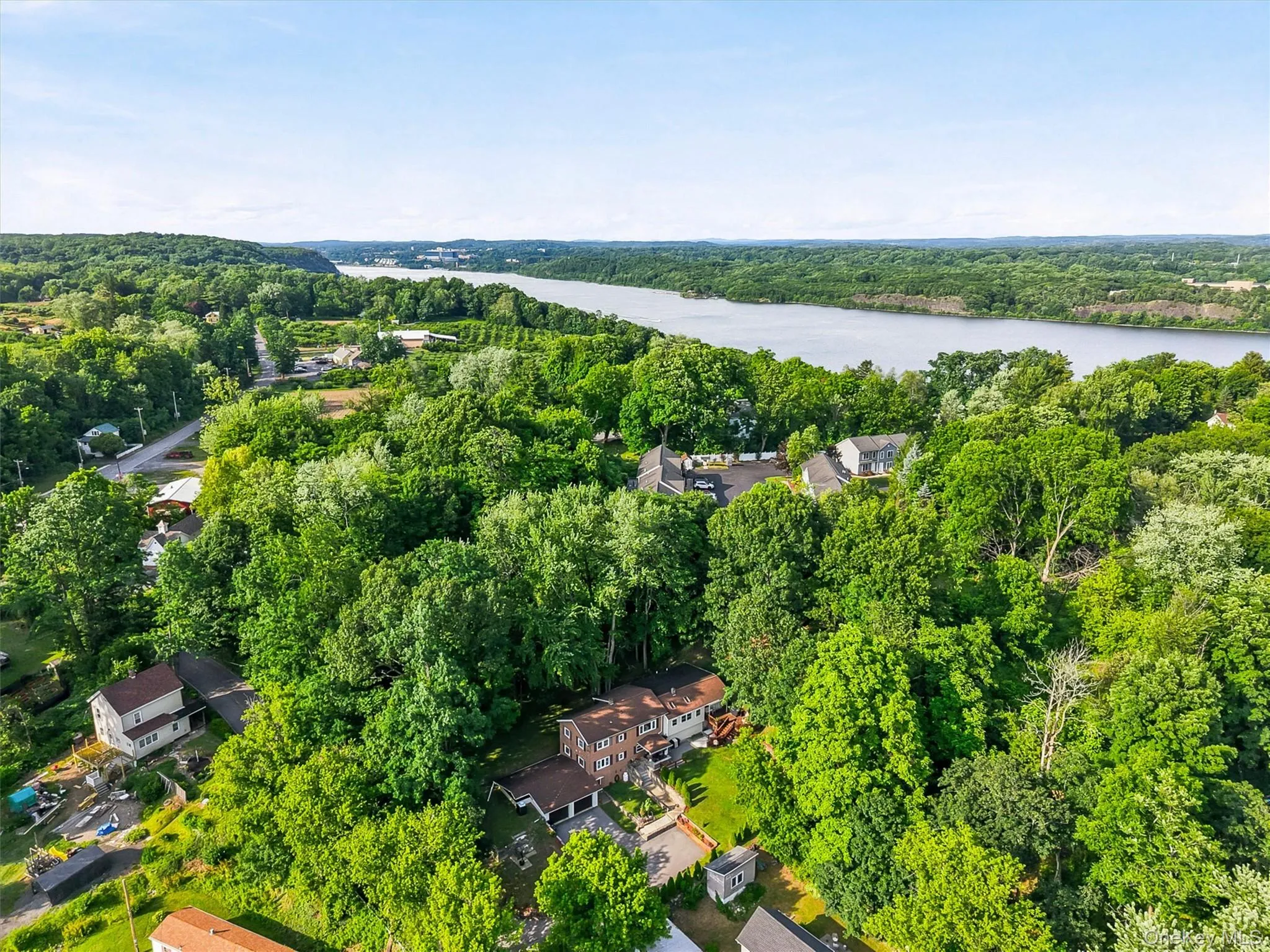 17 Dock, Marlboro, NY, 3 Bedrooms Bedrooms, 10 Rooms Rooms,2 BathroomsBathrooms,Residential,For Rent,Dock,0,1018626 17 Dock, Marlboro, NY, 3 Bedrooms Bedrooms, 10 Rooms Rooms,2 BathroomsBathrooms,Residential,For Rent,Dock,0,1018626