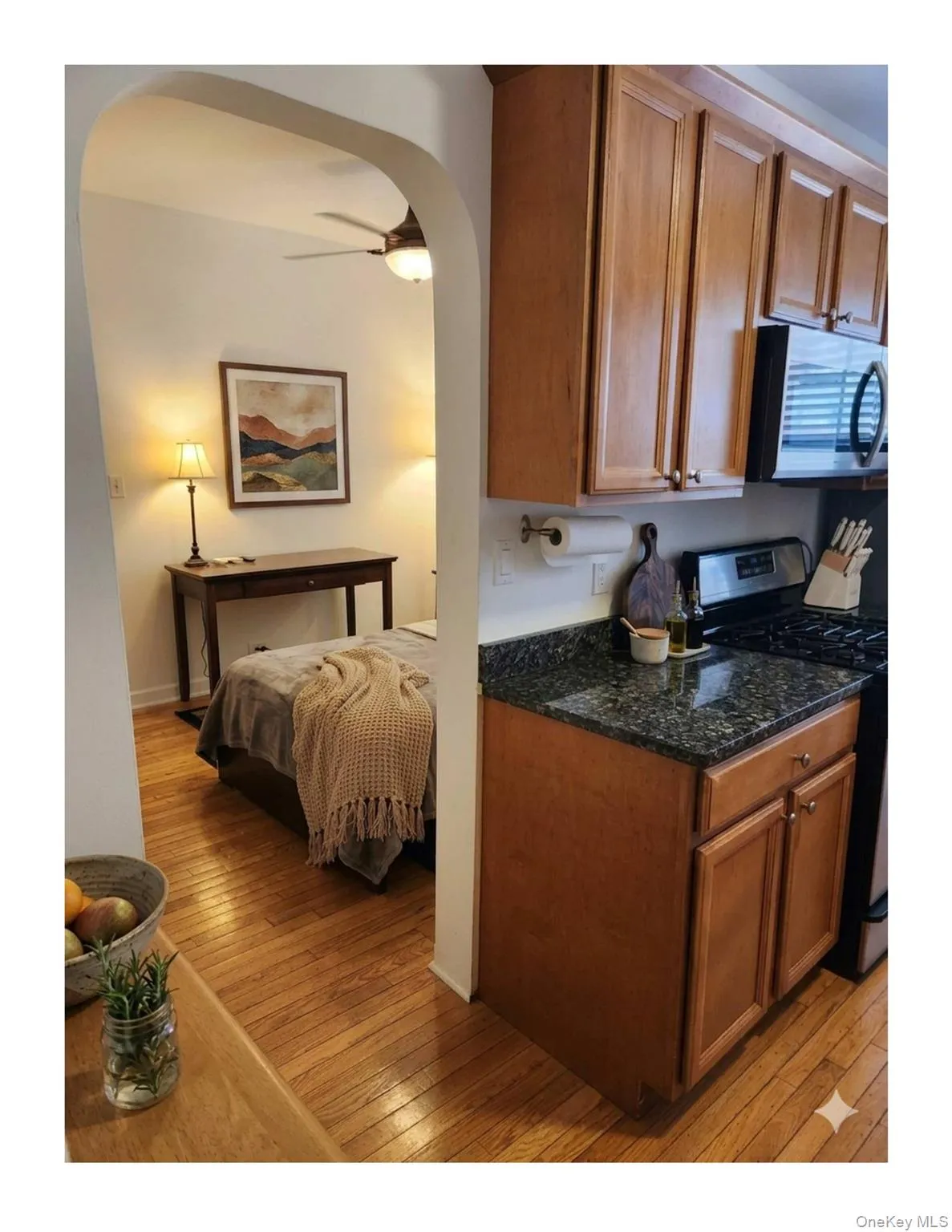 1 Franklin Avenue, White Plains, NY, 3 Rooms Rooms,1 BathroomBathrooms,Residential Lease,For Rent,Franklin,0,KEY1018639 1 Franklin Avenue, White Plains, NY, 3 Rooms Rooms,1 BathroomBathrooms,Residential Lease,For Rent,Franklin,0,KEY1018639