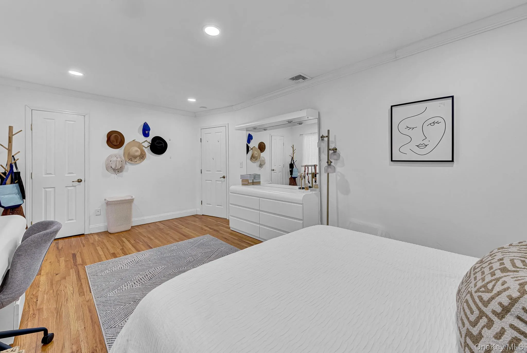 426 Wolf Hill Road, Huntington, NY, 5 Bedrooms Bedrooms, 11 Rooms Rooms,3 BathroomsBathrooms,Residential,For Rent,Wolf Hill,0,KEY1018644 426 Wolf Hill Road, Huntington, NY, 5 Bedrooms Bedrooms, 11 Rooms Rooms,3 BathroomsBathrooms,Residential,For Rent,Wolf Hill,0,KEY1018644