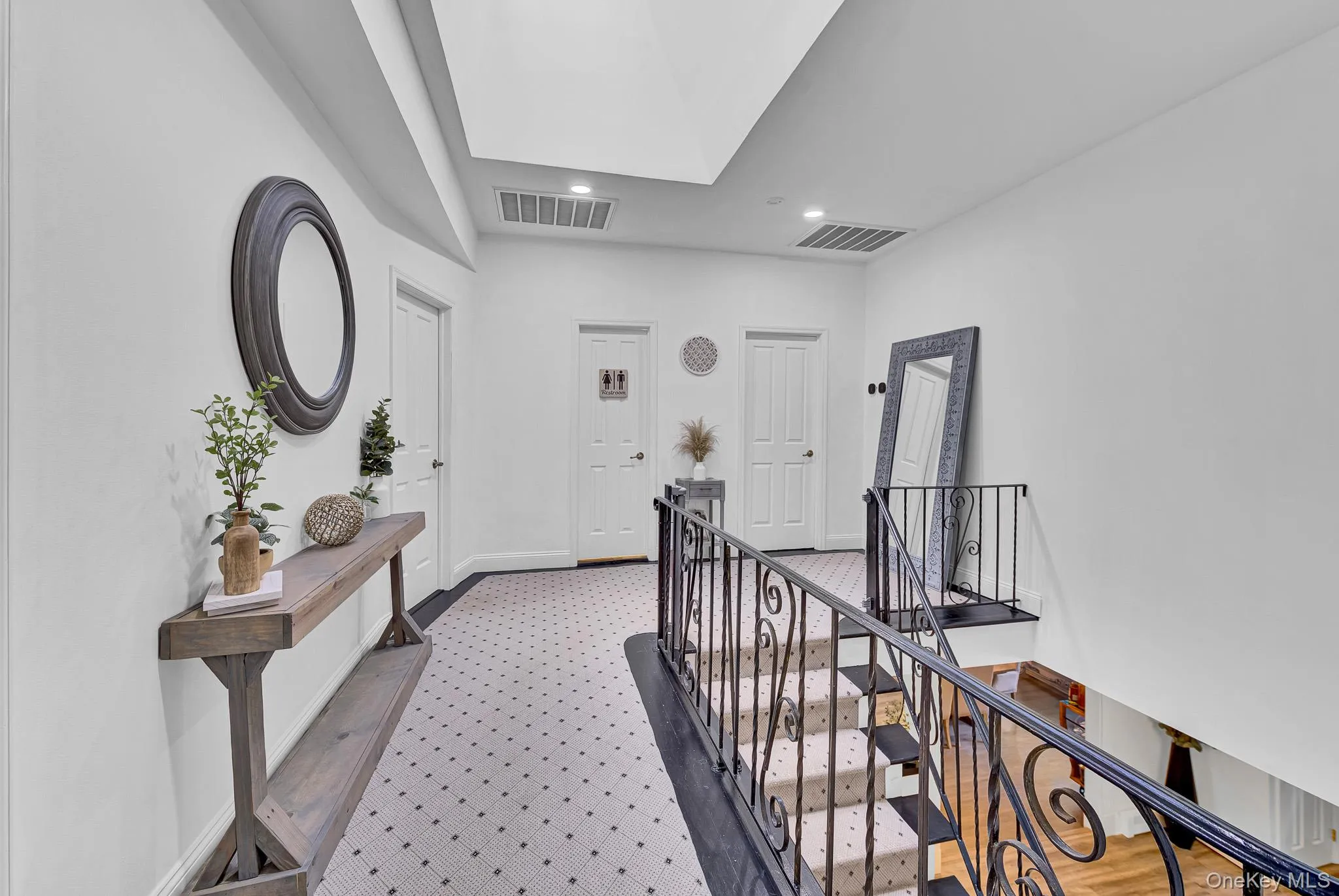 426 Wolf Hill Road, Huntington, NY, 5 Bedrooms Bedrooms, 11 Rooms Rooms,3 BathroomsBathrooms,Residential,For Rent,Wolf Hill,0,KEY1018644 426 Wolf Hill Road, Huntington, NY, 5 Bedrooms Bedrooms, 11 Rooms Rooms,3 BathroomsBathrooms,Residential,For Rent,Wolf Hill,0,KEY1018644
