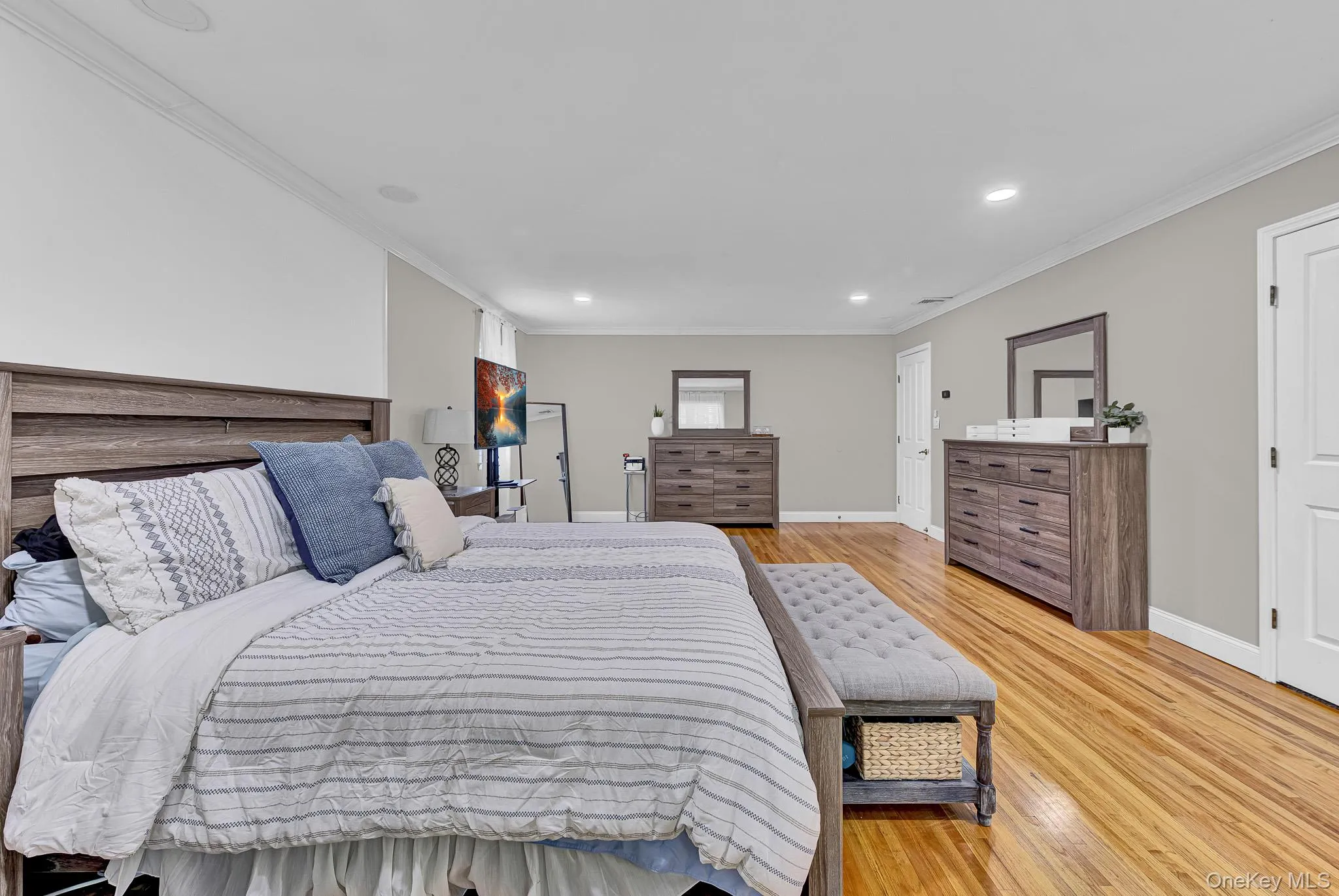 426 Wolf Hill Road, Huntington, NY, 5 Bedrooms Bedrooms, 11 Rooms Rooms,3 BathroomsBathrooms,Residential,For Rent,Wolf Hill,0,KEY1018644 426 Wolf Hill Road, Huntington, NY, 5 Bedrooms Bedrooms, 11 Rooms Rooms,3 BathroomsBathrooms,Residential,For Rent,Wolf Hill,0,KEY1018644