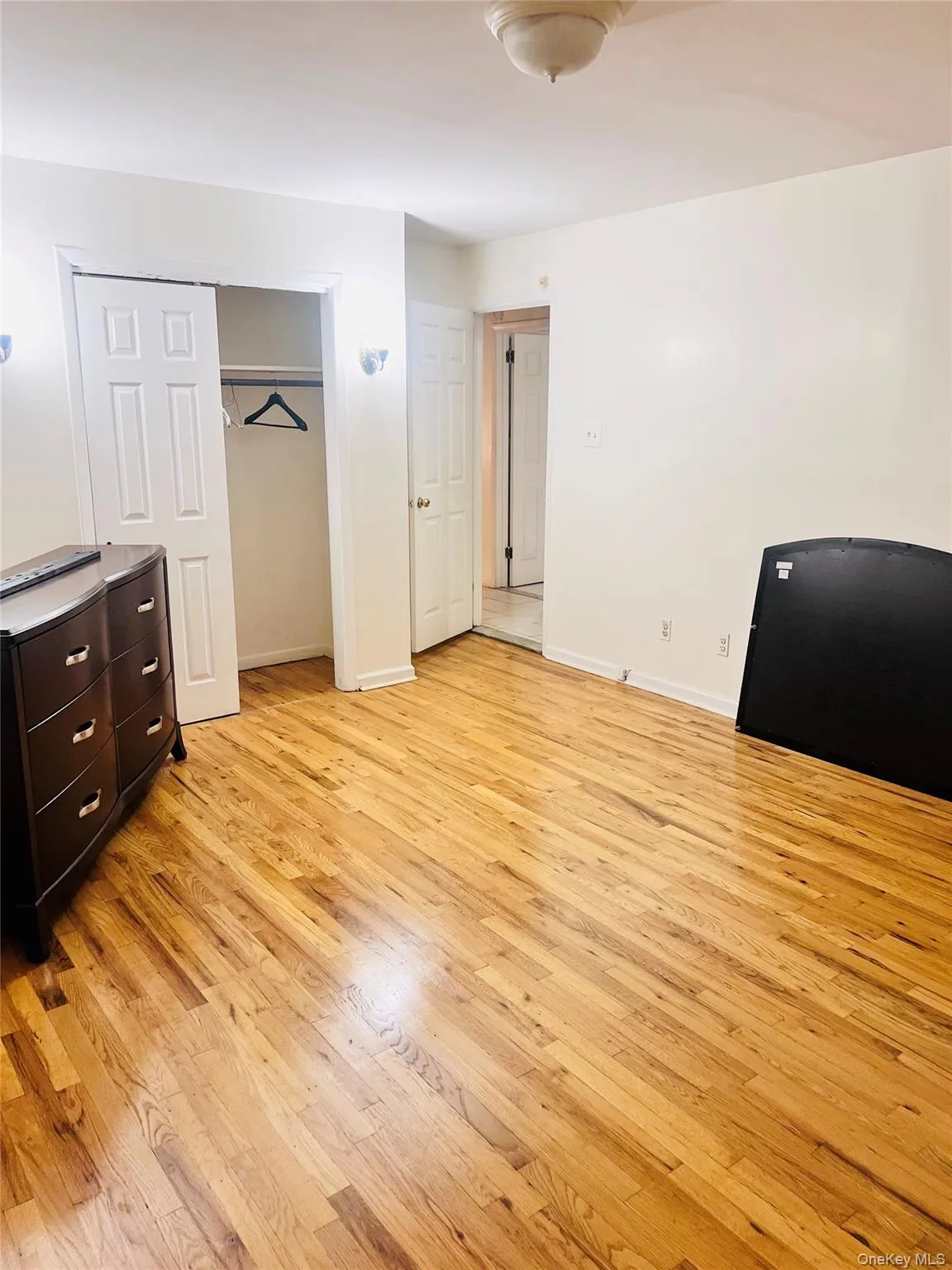 1114 Linden Boulevard, New York, NY, 5 Bedroom Bedrooms, 9 Room Rooms,2 BathroomBathrooms,Residential Lease,For Rent,Linden,0,1018649 1114 Linden Boulevard, New York, NY, 5 Bedroom Bedrooms, 9 Room Rooms,2 BathroomBathrooms,Residential Lease,For Rent,Linden,0,1018649