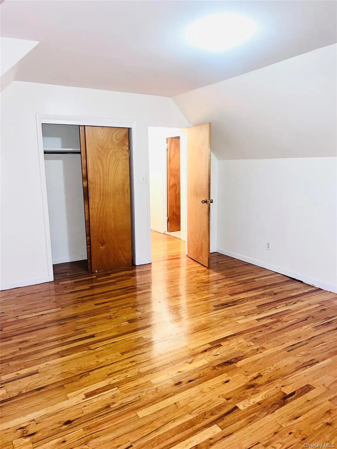 1114 Linden Boulevard, New York, NY, 5 Bedroom Bedrooms, 9 Room Rooms,2 BathroomBathrooms,Residential Lease,For Rent,Linden,0,1018649 1114 Linden Boulevard, New York, NY, 5 Bedroom Bedrooms, 9 Room Rooms,2 BathroomBathrooms,Residential Lease,For Rent,Linden,0,1018649