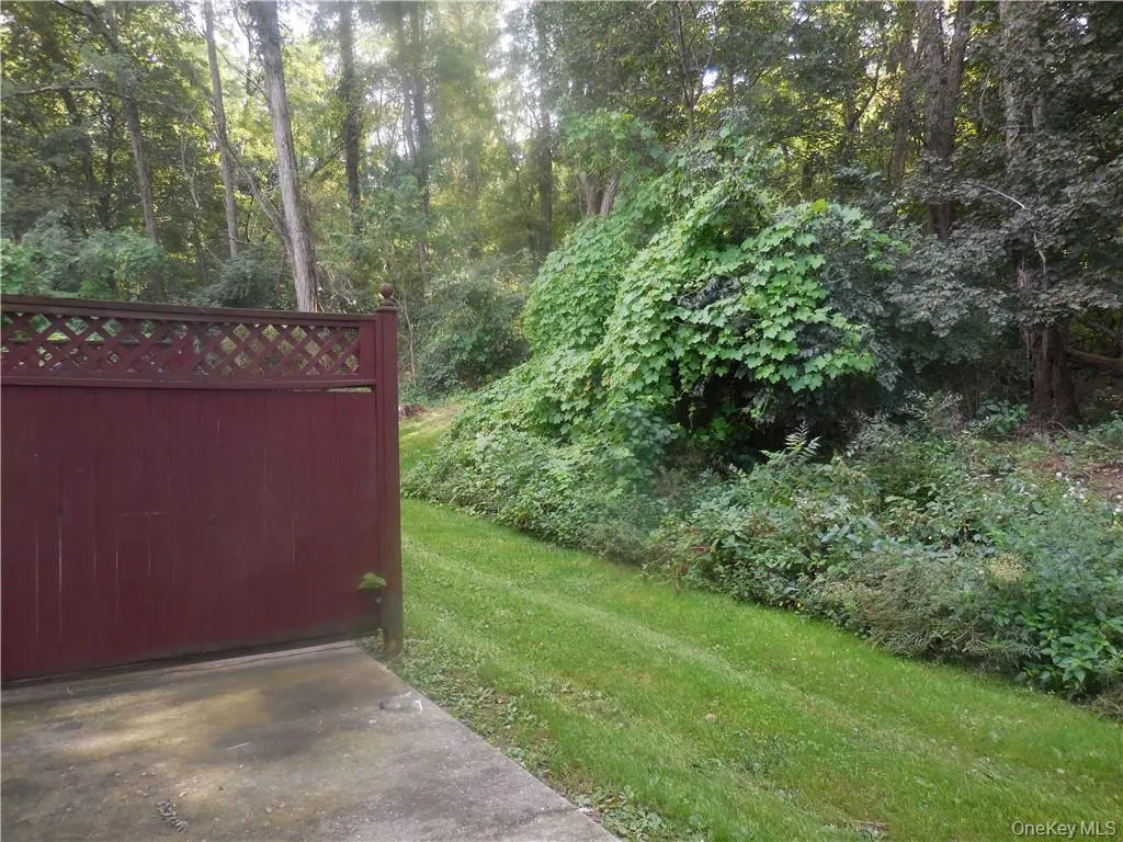 14 Patton Drive, Cornwall, NY, 3 Bedrooms Bedrooms, 5 Rooms Rooms,1 BathroomBathrooms,Residential Lease,For Rent,Patton,0,1018660 14 Patton Drive, Cornwall, NY, 3 Bedrooms Bedrooms, 5 Rooms Rooms,1 BathroomBathrooms,Residential Lease,For Rent,Patton,0,1018660